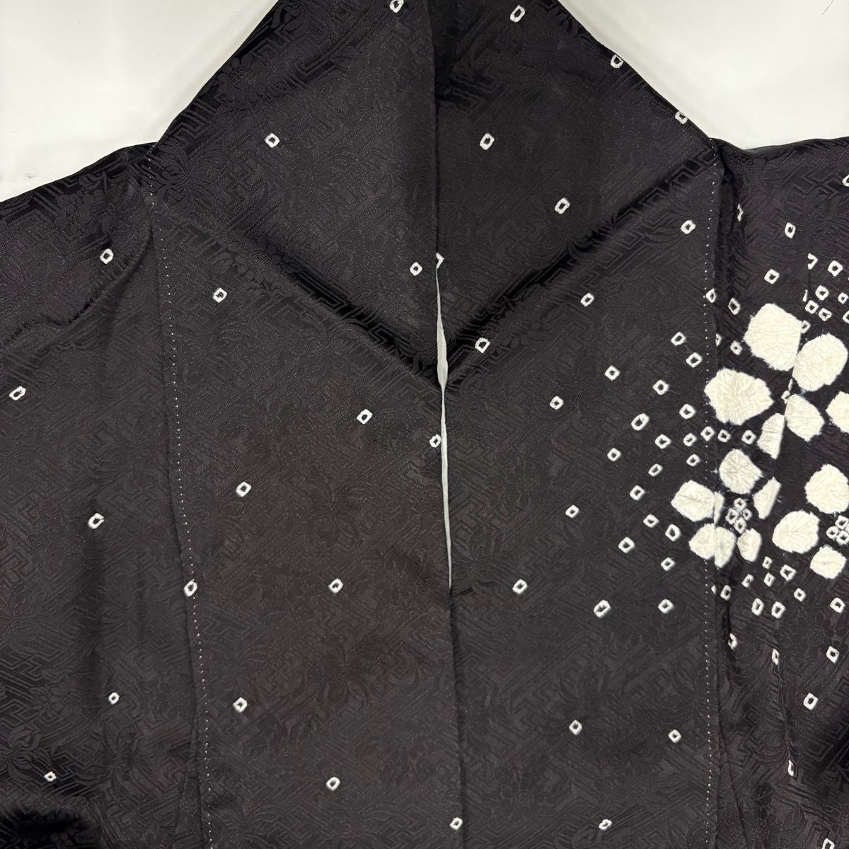美品】 訪問着 身丈165cm 裄丈69cm L 袷 枝花 絞り 黒 正絹 秀品