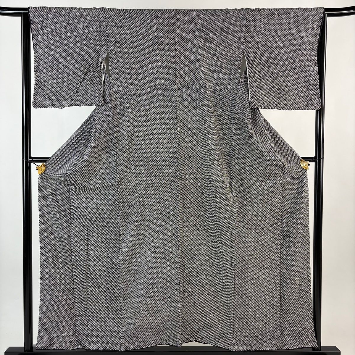 美品】 小紋 身丈154cm 裄丈64cm M 袷 総絞り 黒 正絹 秀品 【中古