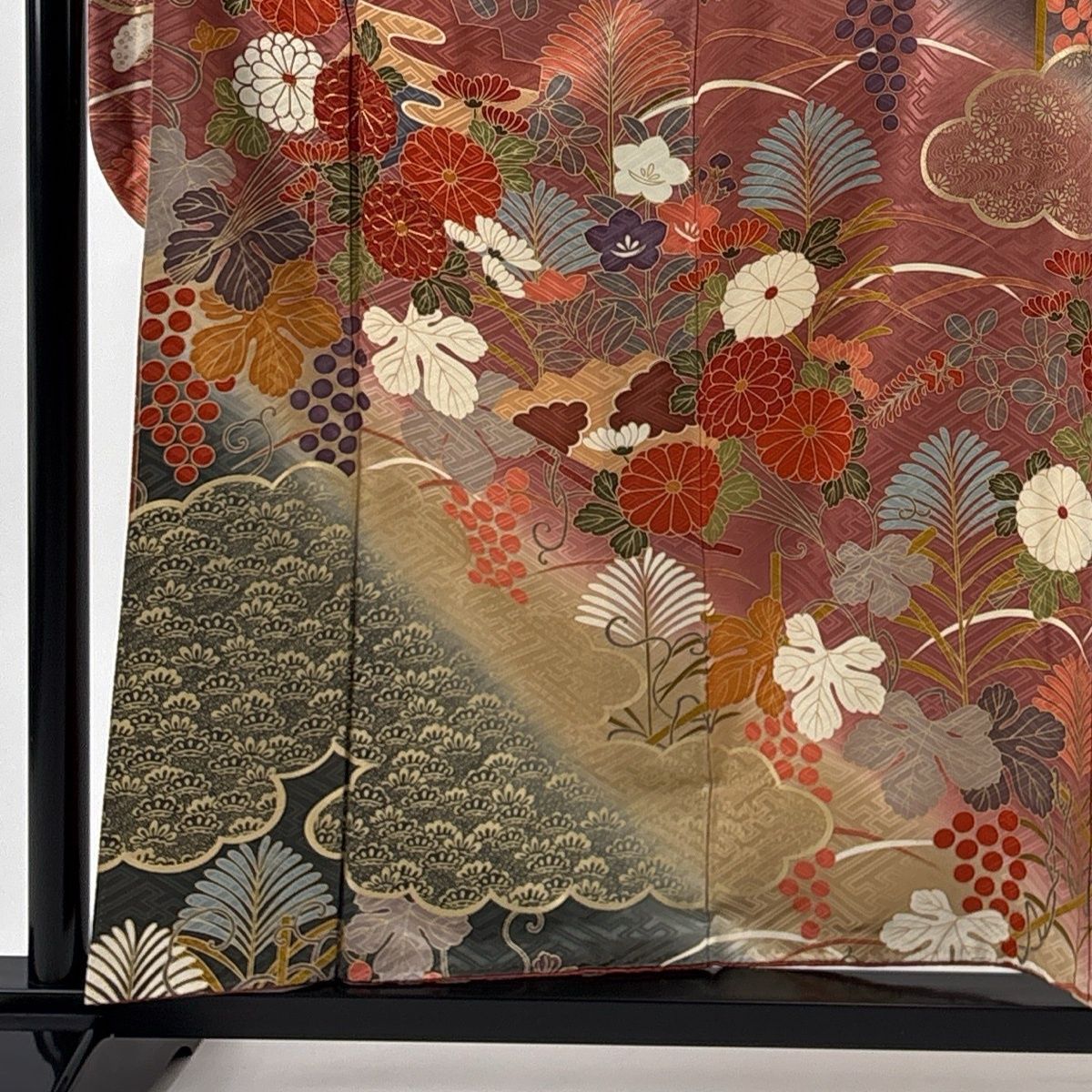 振袖 身丈158 cm 裄丈63.5 S 袷 菊 扇 金糸 金彩 紫 正絹 秀品