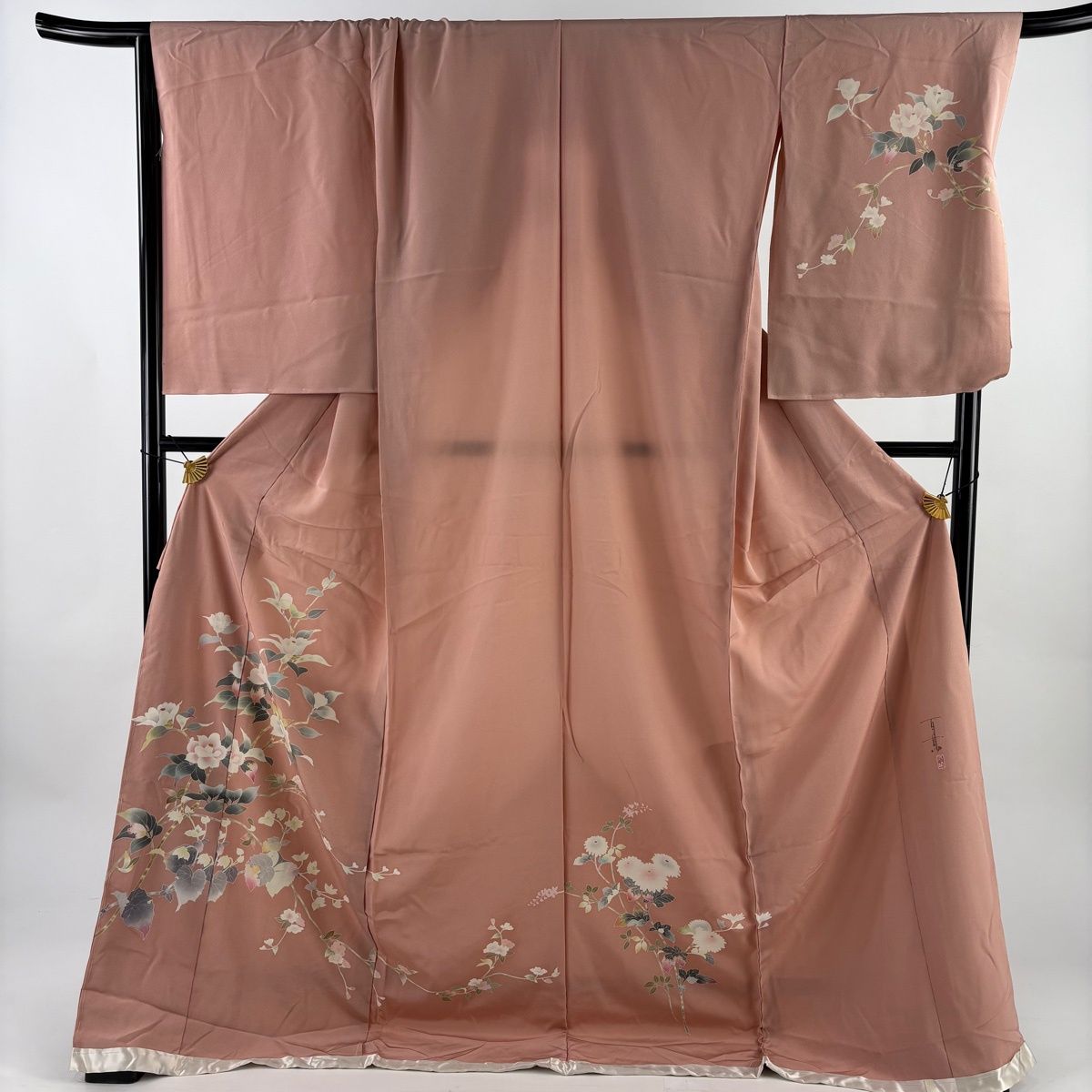 着物【留袖】仮絵羽 百貫石峰 落款 椿 桜 ピンク 正絹 秀品