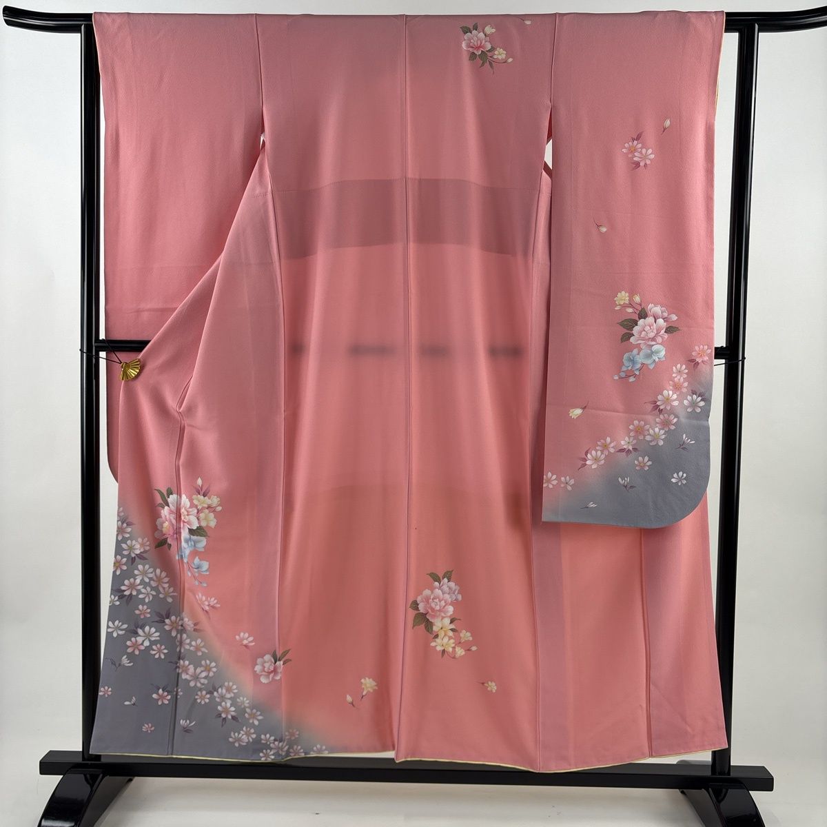 振袖 身丈154 5 cm 裄丈61 S 袷 草花 染め分け 銀彩 ピンク 正絹 秀品