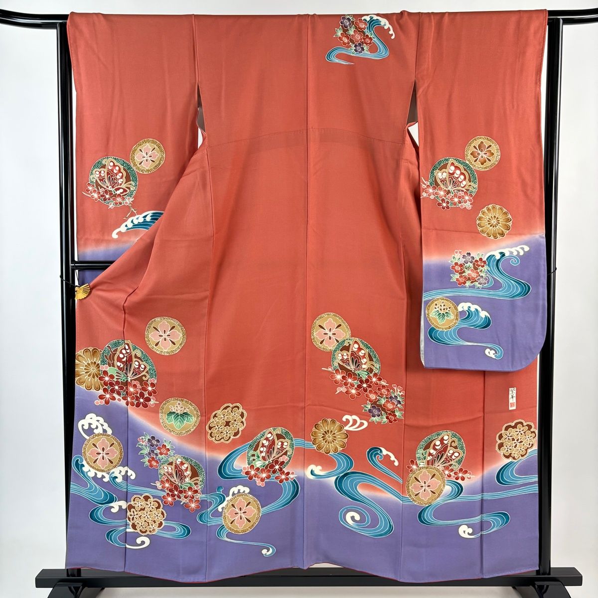 振袖 身丈156.5 cm 裄丈64 M 袷 紫峯 落款 蝶 梅 染め分け ぼかし 茜色 正絹 秀品