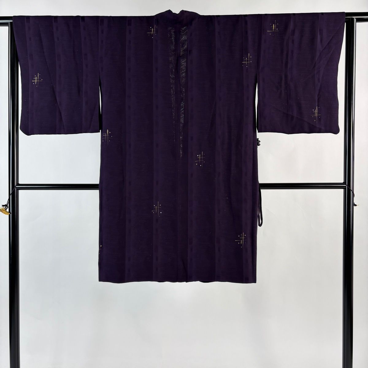 道中着 身丈100.5 cm 裄丈64 M リバーシブル 和装コート 井桁絣 幾何学 金彩 濃紫 正絹 秀品