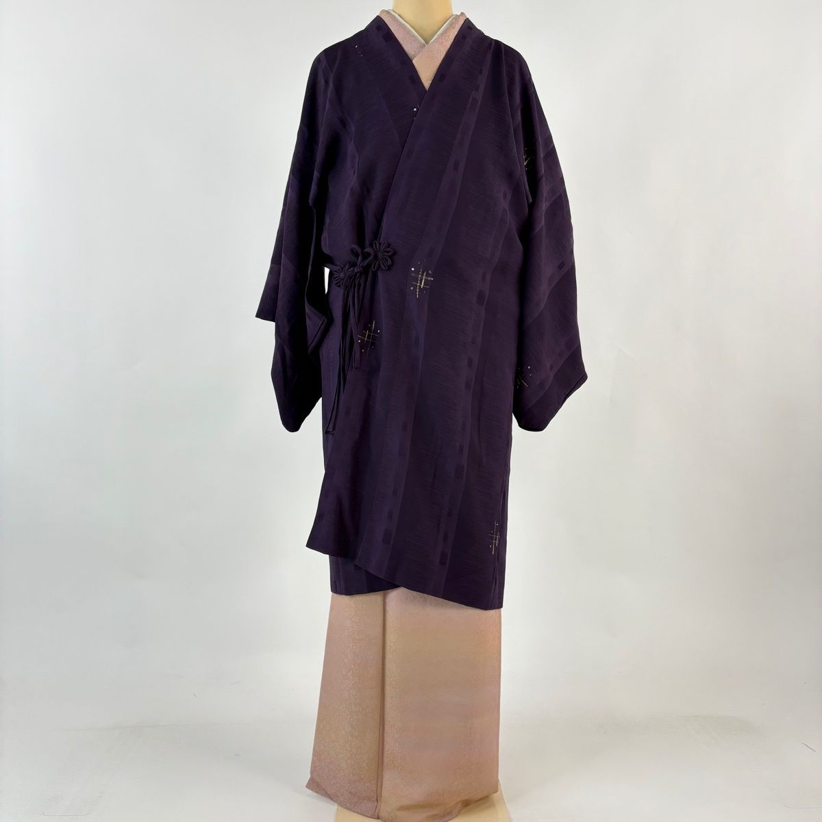 道中着 身丈100.5 cm 裄丈64 M リバーシブル 和装コート 井桁絣 幾何学 金彩 濃紫 正絹 秀品