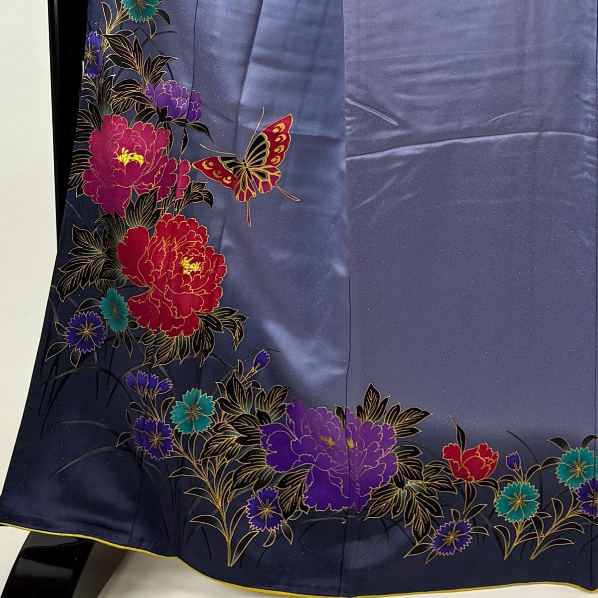 振袖 身丈164 cm 裄丈66.5 M 袷 蝶々 草花 金彩 金通し 紫 正絹 秀品