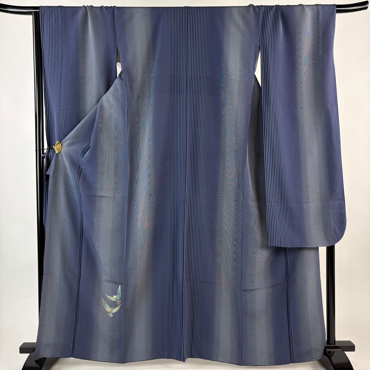 振袖 身丈162.5 cm 裄丈69 L 袷 やまと 鳥 縦縞 金銀彩 紺色 正絹 秀品