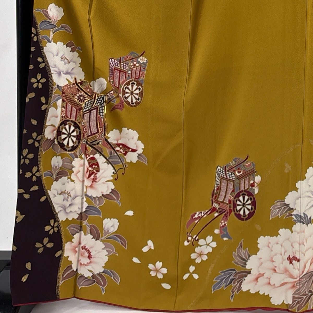 振袖☆成人式【正絹】☆身丈167 ☆黄土色系　★中古 振袖☆成人式【正絹】☆身丈167 ☆黄土色系☆中古