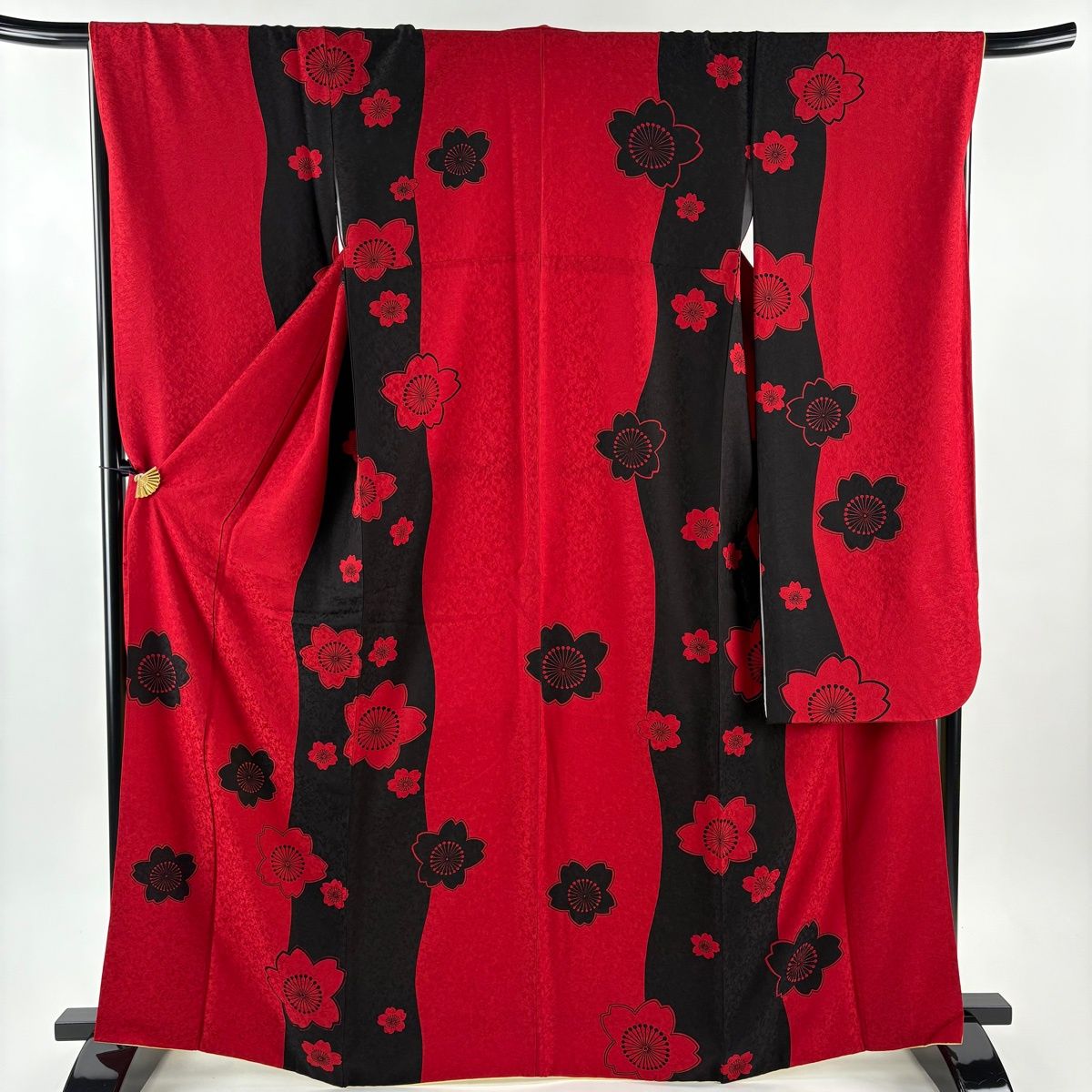 振袖 身丈166 cm 裄丈68 L 袷 桜 地紋 赤 正絹 秀品