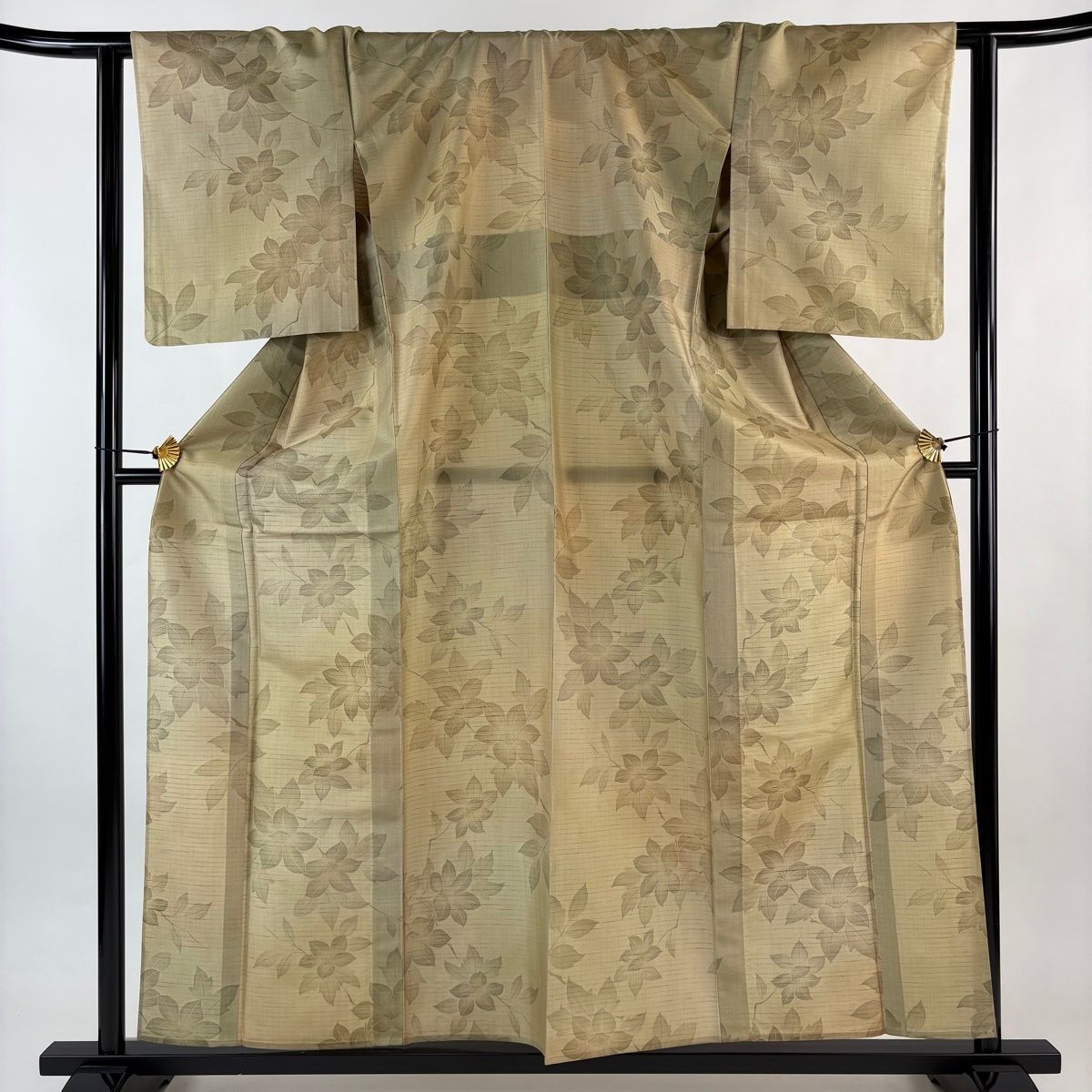 小紋 身丈159 5 cm 裄丈63 S 単衣 紬地 枝花 薄茶色 正絹 秀品