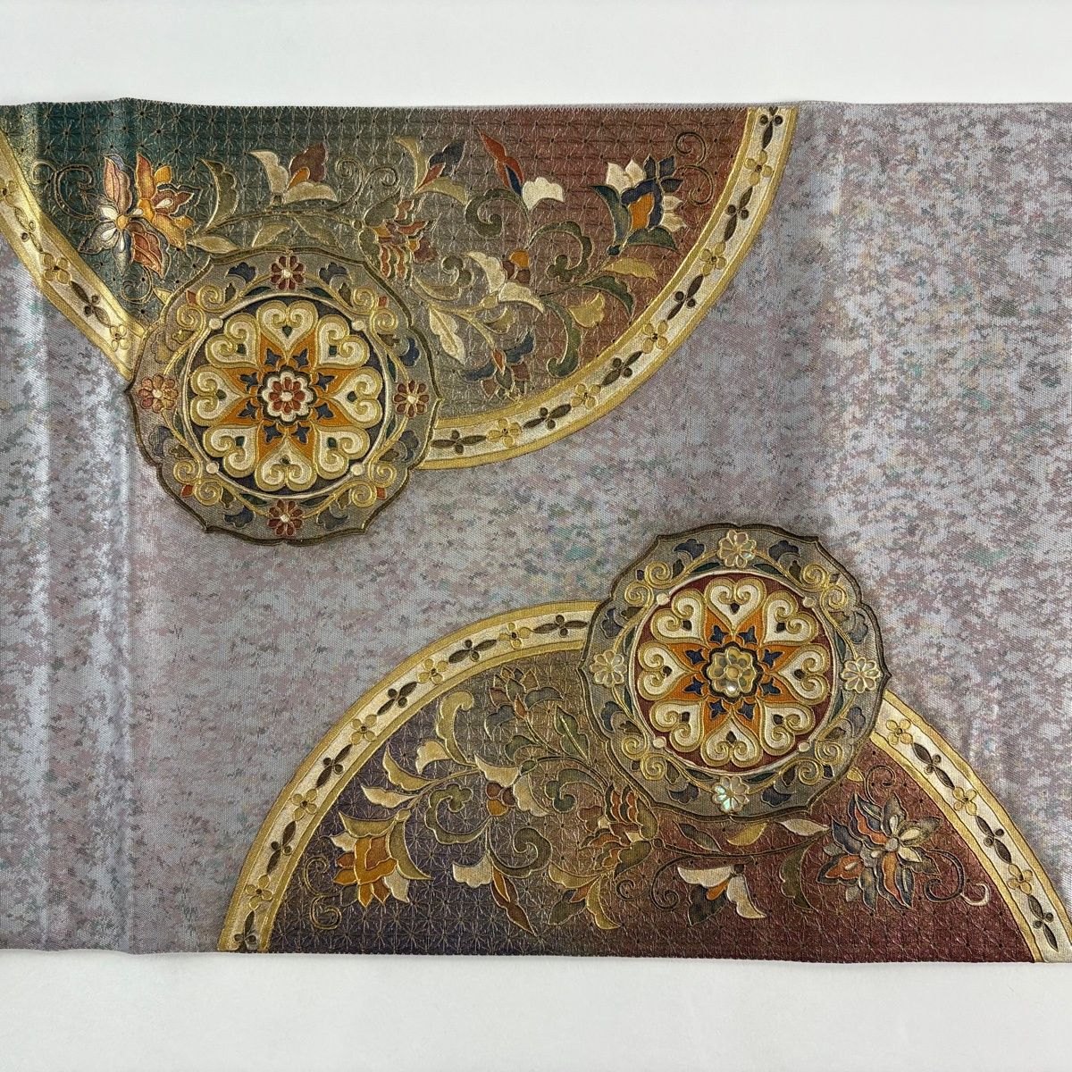 袋帯 美品 名品 華文 草花 金銀彩 螺鈿 青紫 お太鼓柄 正絹 【中古