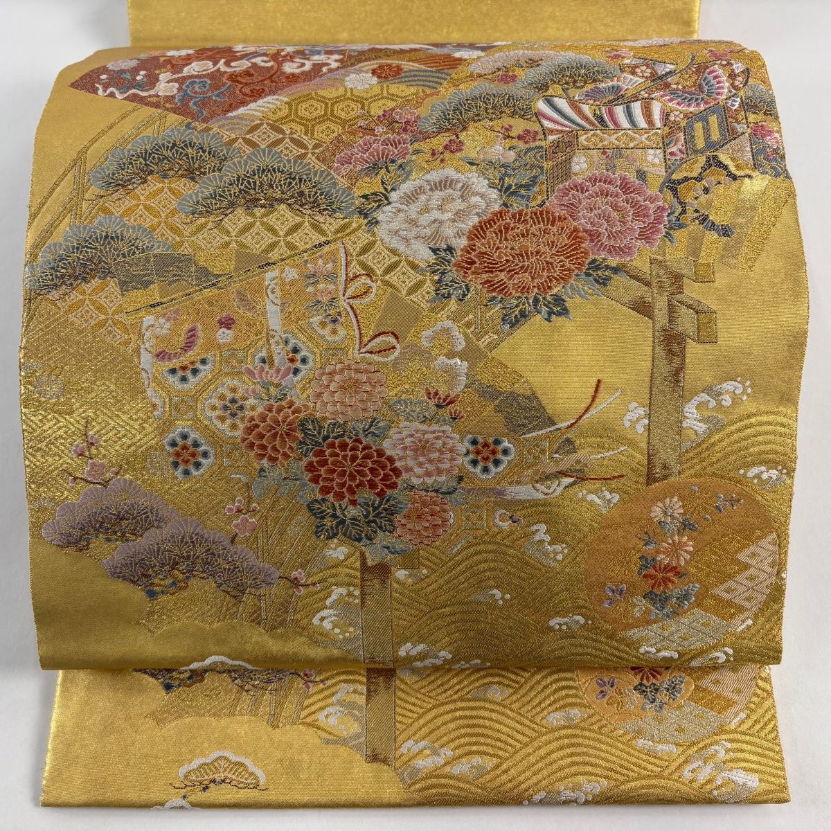 美品】 袋帯 名品 長嶋成織物 落款 瀞金錦 橋上桃山扇面文 花蝶 本金箔