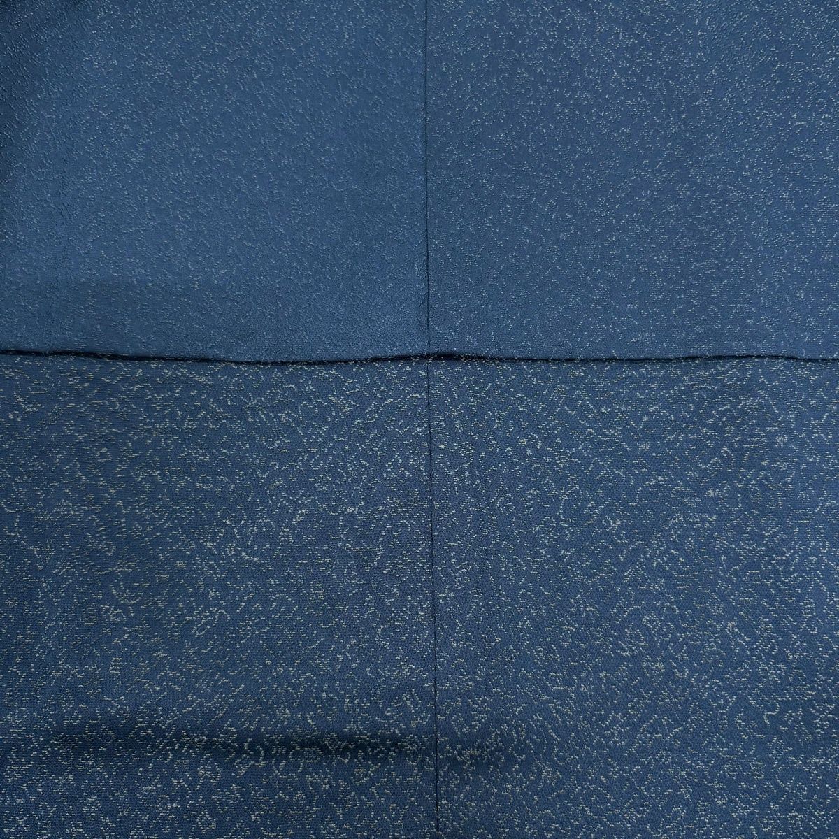 角衿 幾何学模様