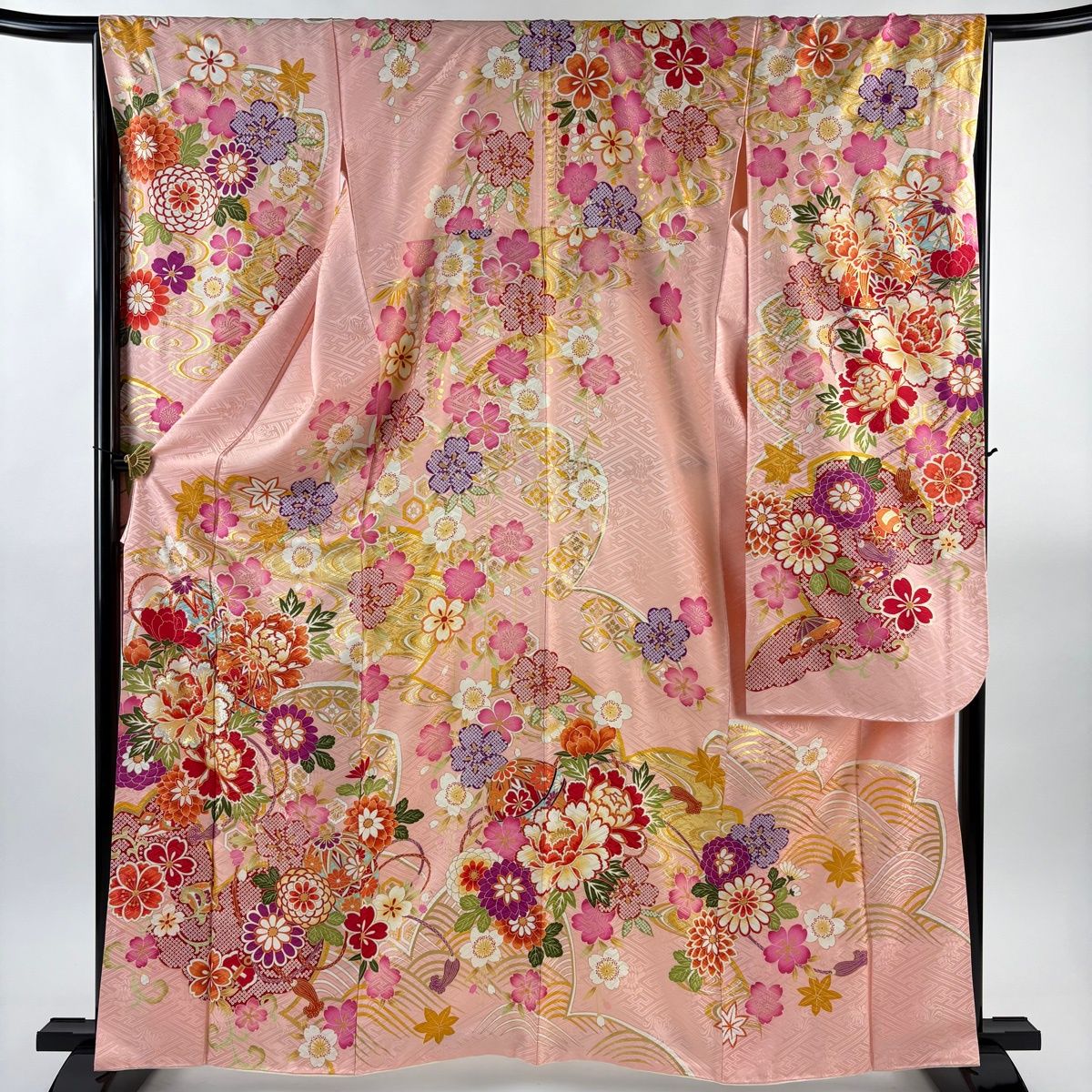 振袖 身丈164 cm 裄丈67 M 袷 手鞠 牡丹 箔 金彩 ピンク 正絹 名品