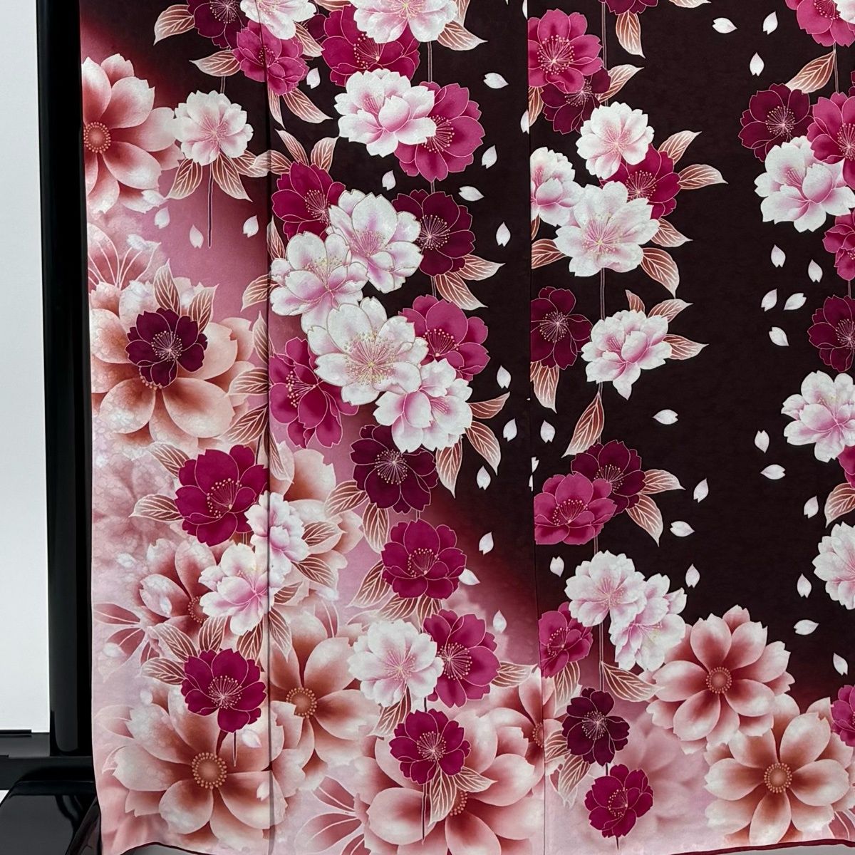 振袖 身丈167 cm 裄丈67 M 袷 枝垂れ桜 花びら 金彩 ぼかし 茶紫 正絹 名品