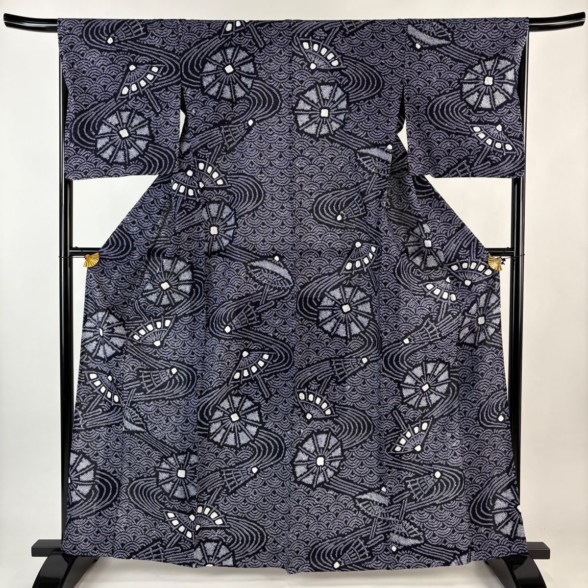 浴衣 身丈165 cm 裄丈67 M 絞り浴衣 番傘 青海波 濃紺 綿 名品