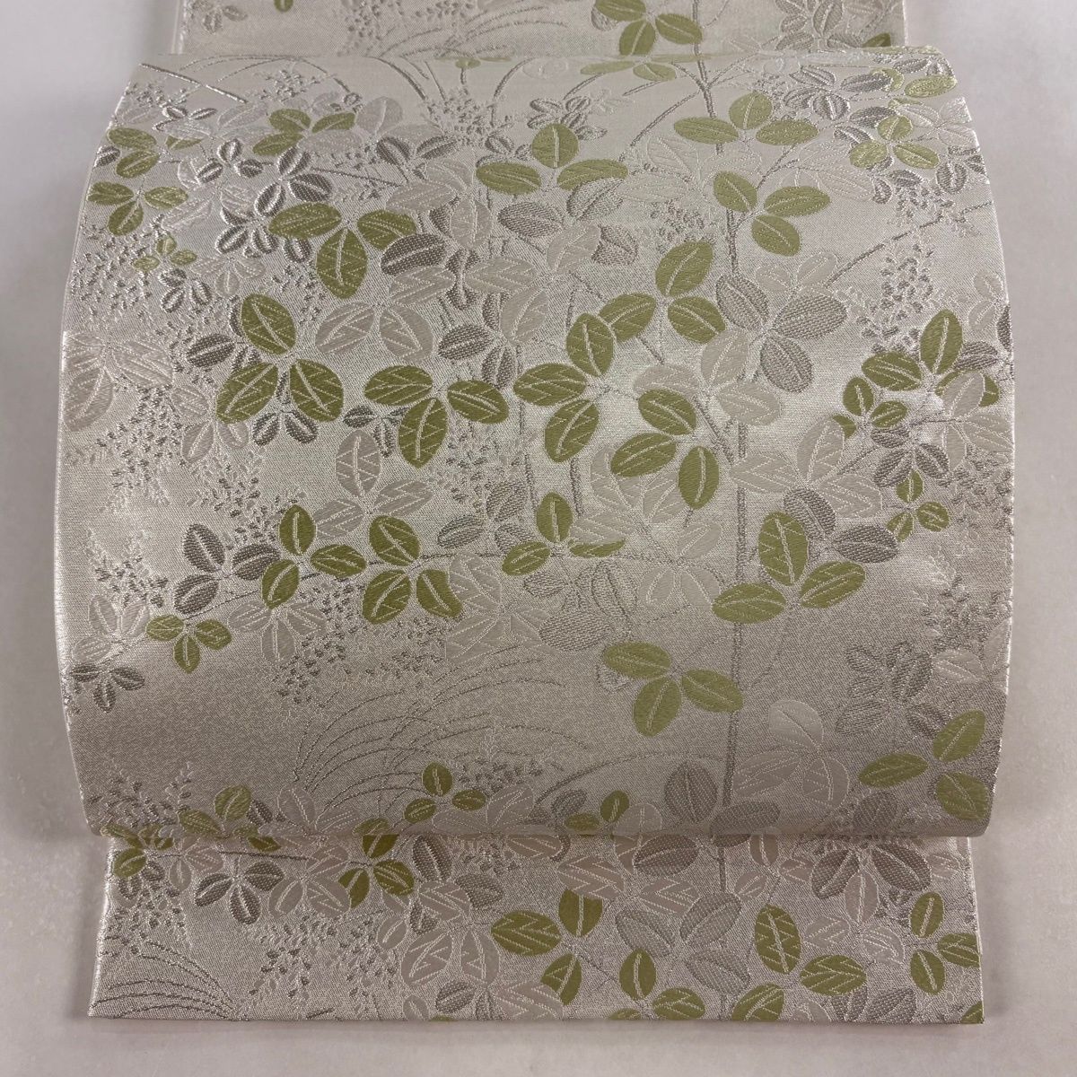 美品】 袋帯 逸品 河合美術織物 落款 京西陣織 萩 ススキ 唐織 銀糸