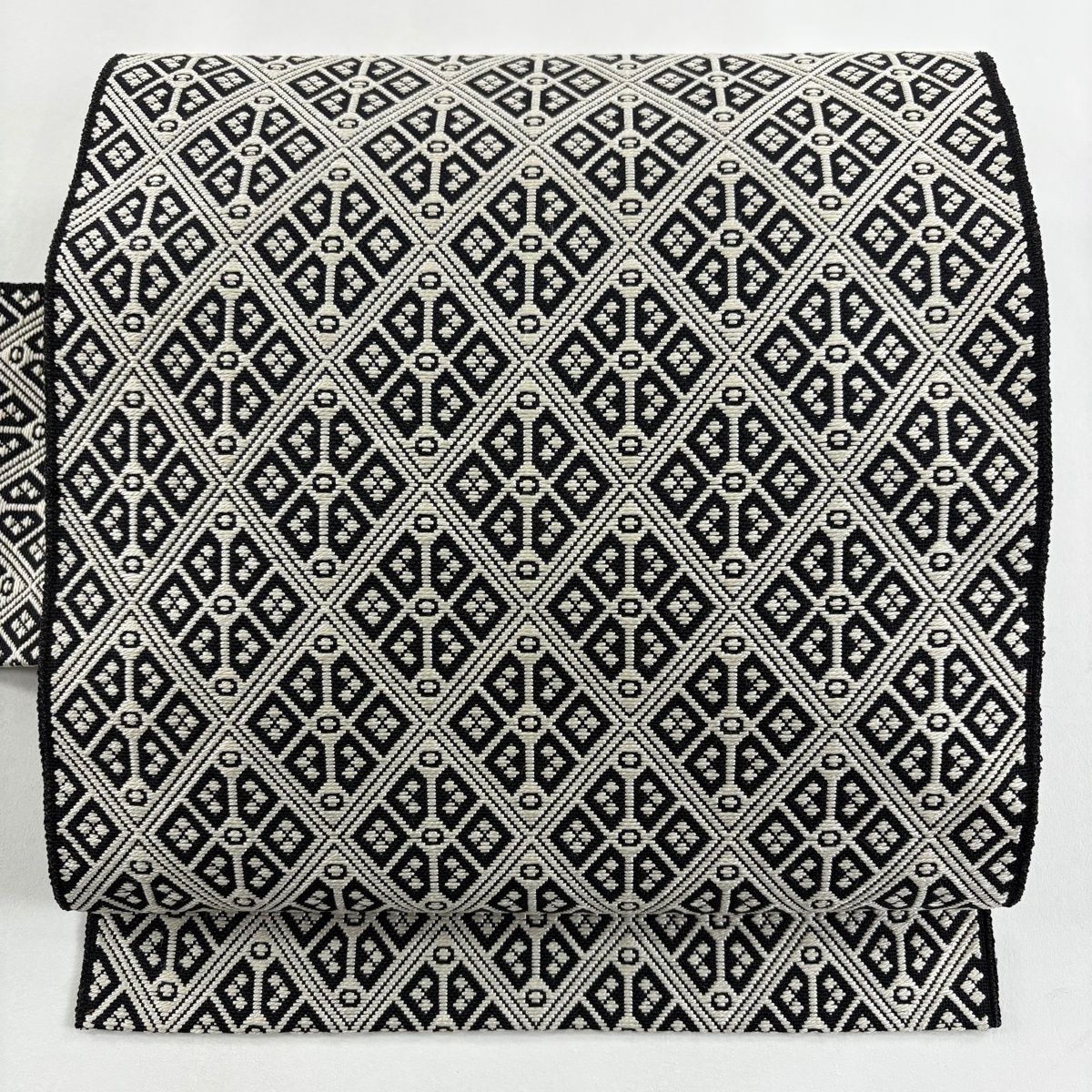 名古屋帯 こぎん刺し 八寸名古屋帯 斜め格子 菱 黒 正絹