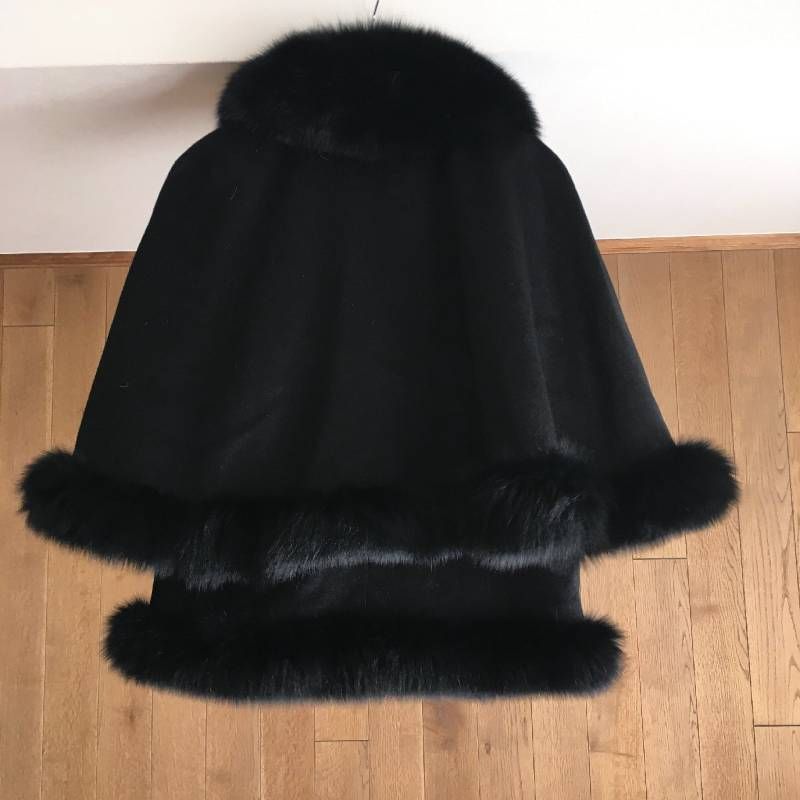 極美品 sagafursサガファー フォックスファートリミング カシミヤ混