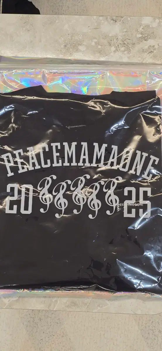 G-DRAGON（ジードラゴン） PEACEMINUSONE ピースマイナスワン x 2025