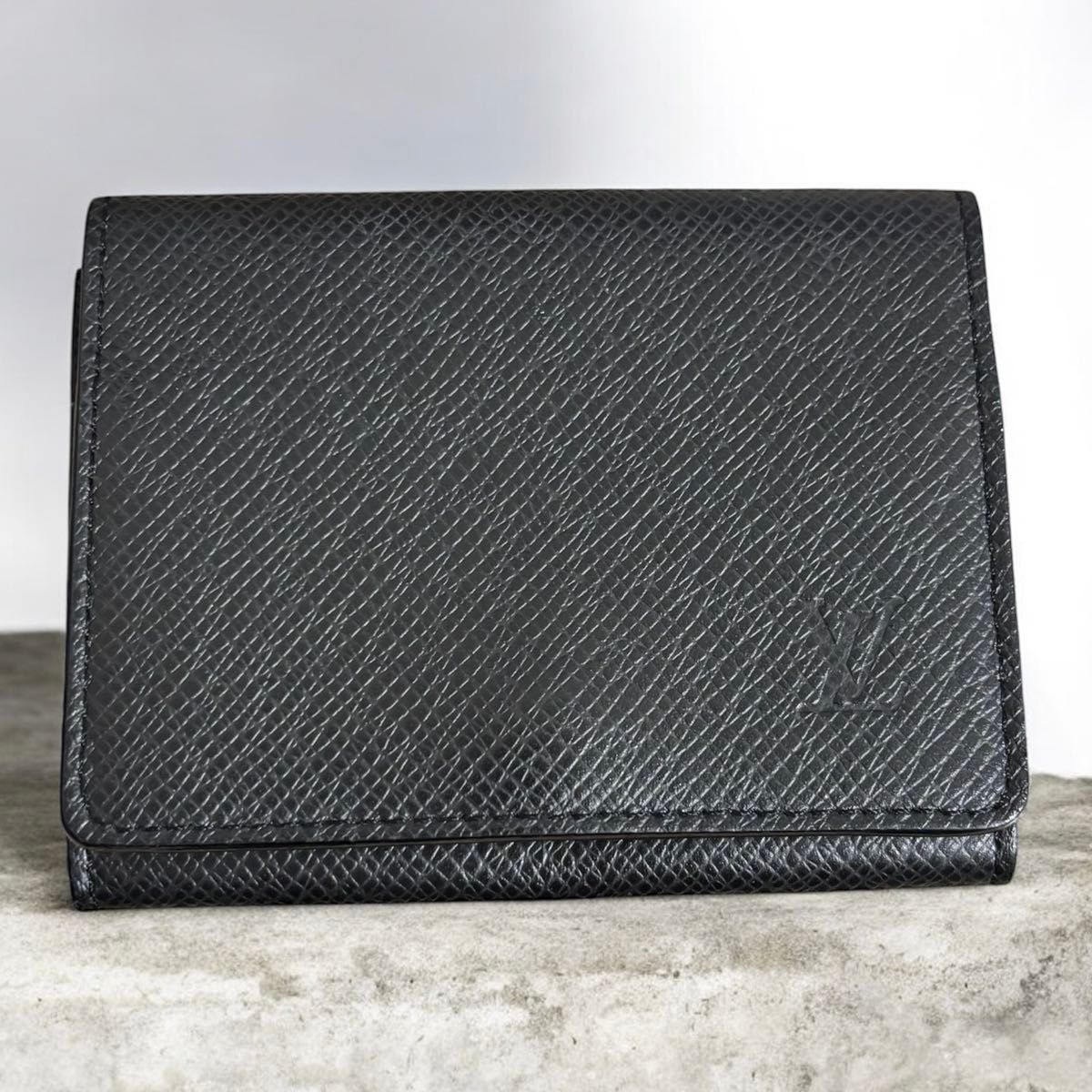 ルイヴィトン アンヴェロップ カルトドゥヴィジット タイガ 名刺入れ LOUIS VUITTON（ルイ・ヴィトン） ヴィトン タイガ アンヴェロップ