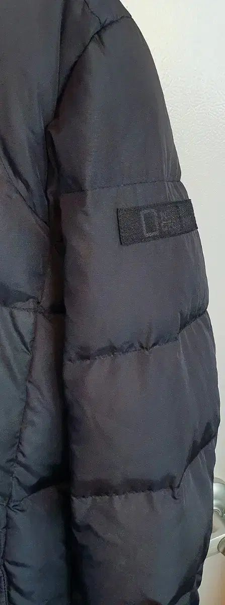 週末特価 National Geographic ロングダウンジャケット 95 (m) 身長 165-175 (ユニセックス)