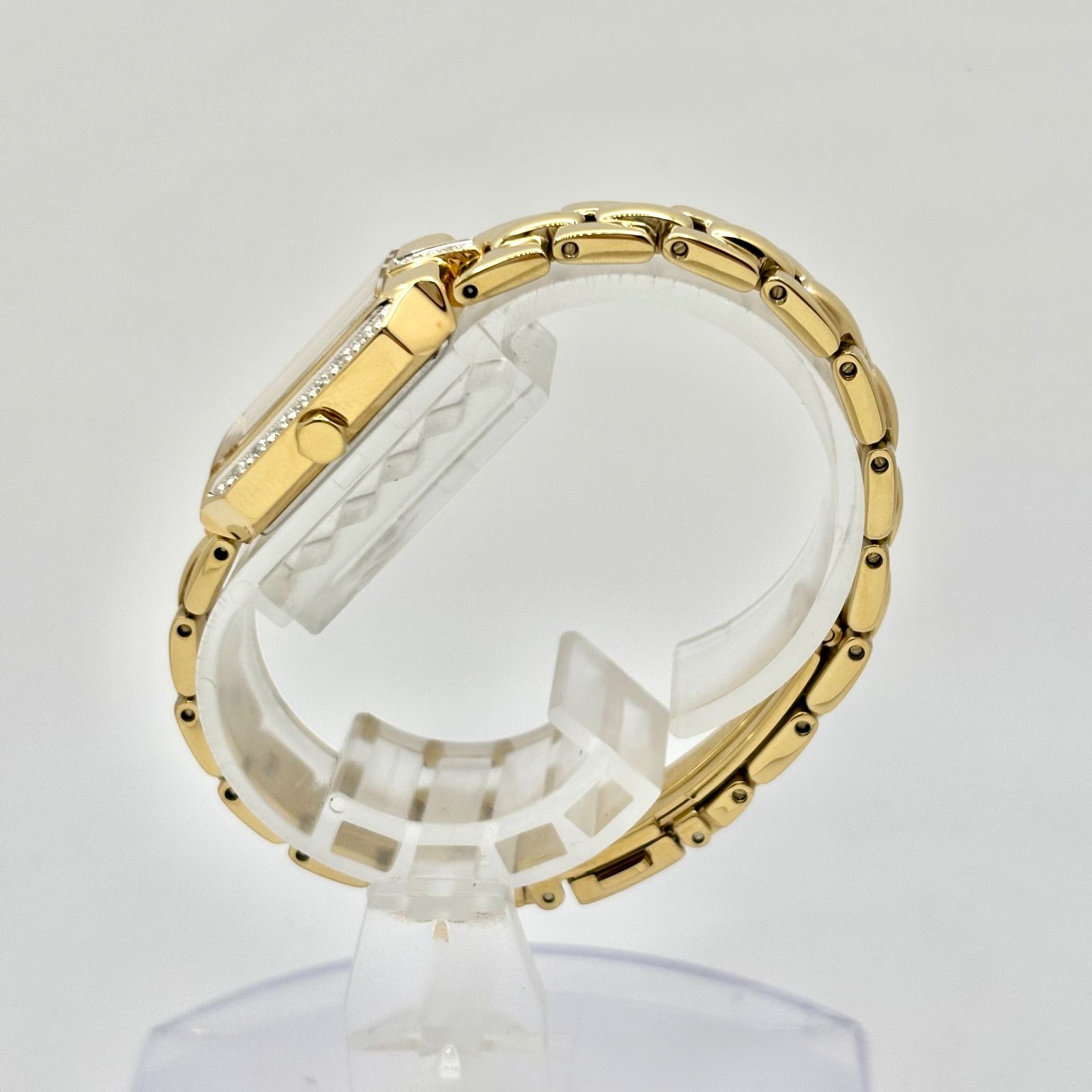 外観 稼働 SEIKO セイコー ソーラー ラインストーン ダイヤ シェル レクタンギュラー レディース 腕時計 ゴールド V 116-0 AF 0