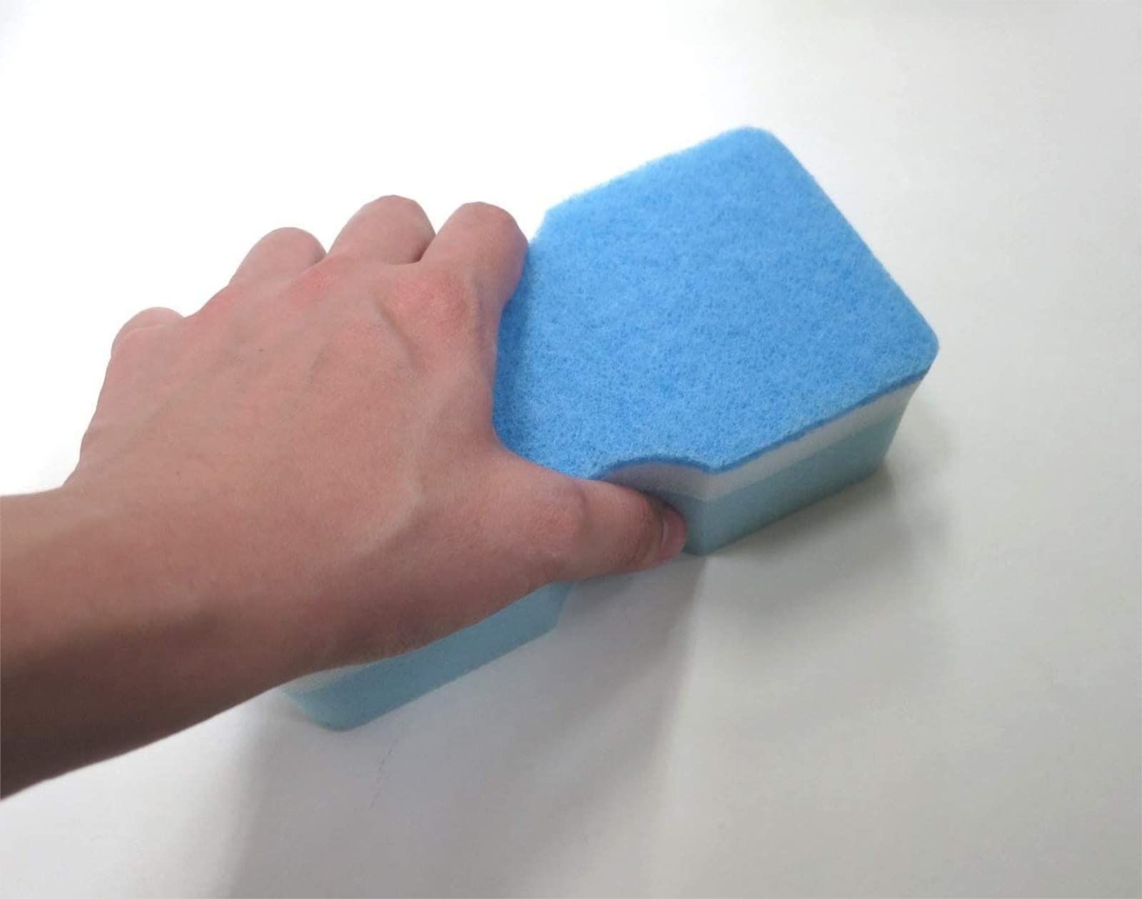 オーエ バススポンジ ブルー 約縦15 5 cm 横8 高さ5 CK キズをつけにくく 汚れ しっかり落とす 風呂 清掃 入り 台所用スポンジ たわし 掃除用具