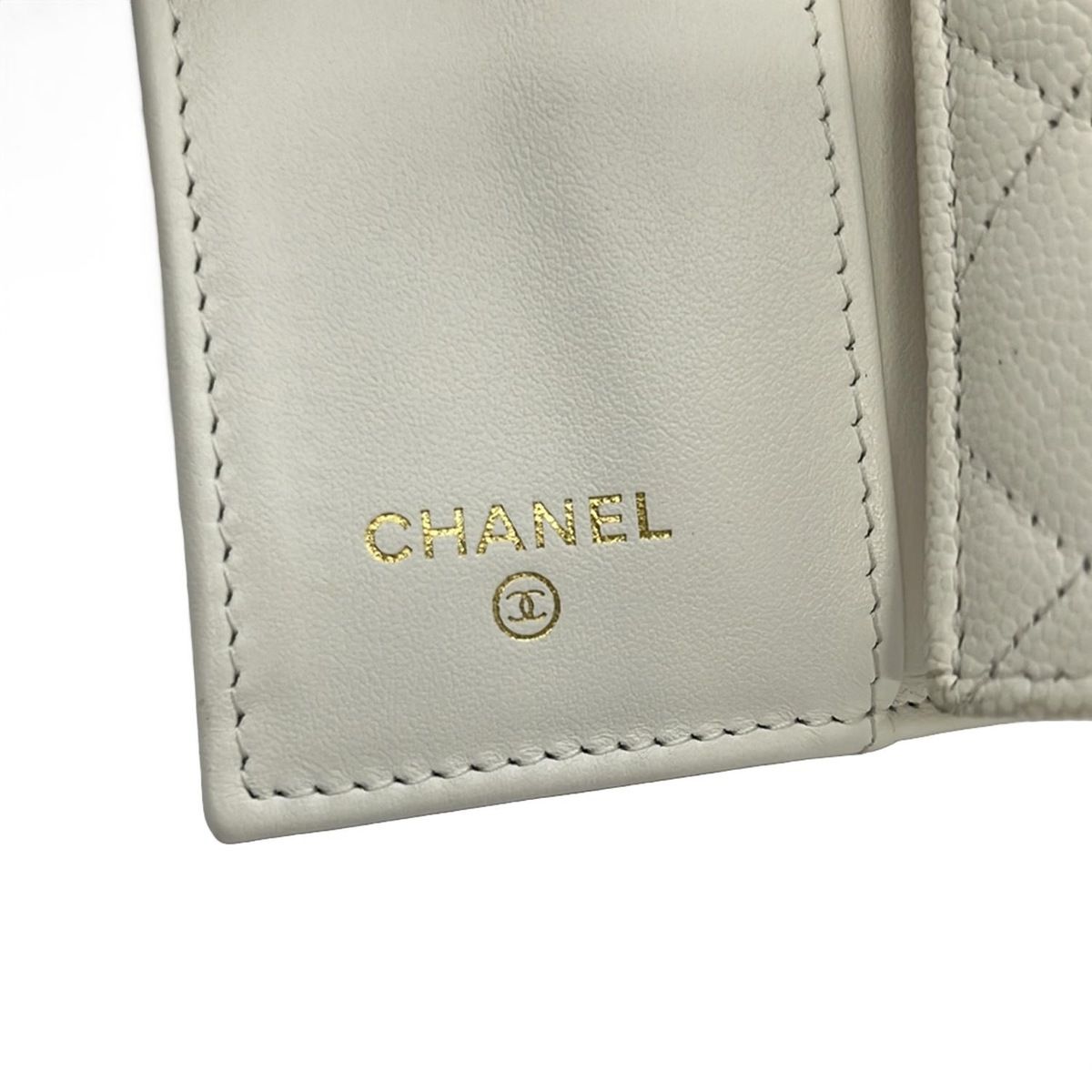  CHANEL シャネル 3つ折り財布 スモール ウォレット マトラッセ AP 4815 白 ゴールド金具 ラインストーン 三つ折り財布 折り財布
