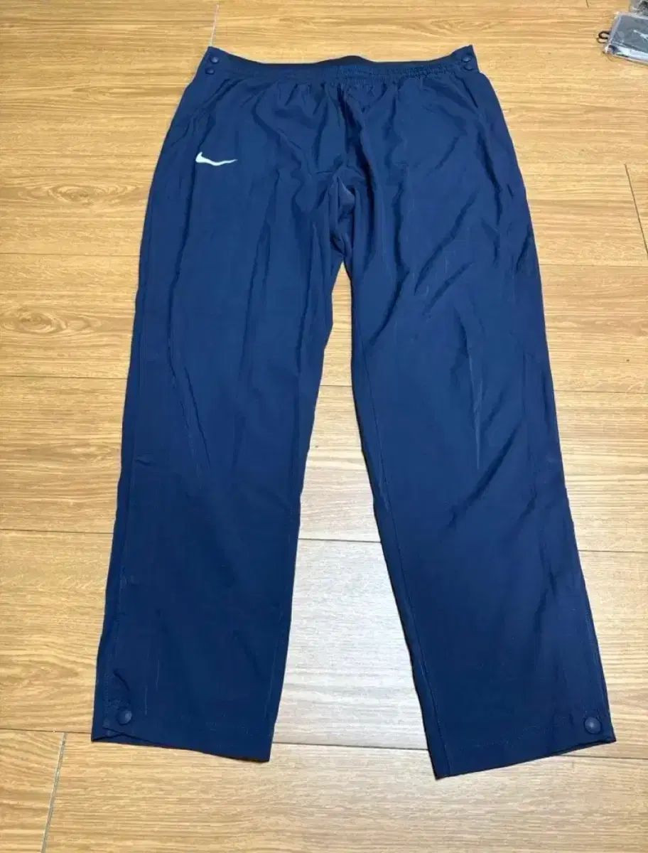 L NIKE バスケット プロモ ウォームアップパンツ