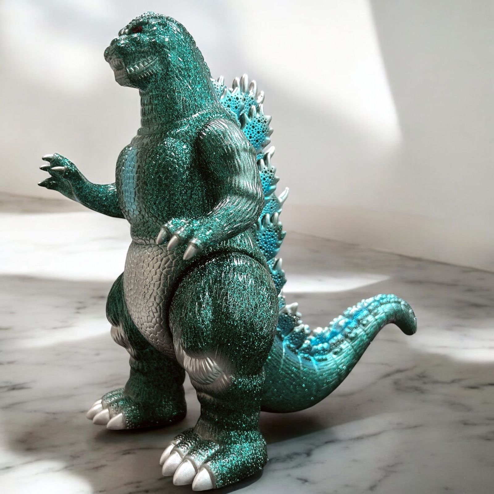 激レア マルサン ラメ入りゴジラ 緑 ソフビ フィギュア - メルカリ