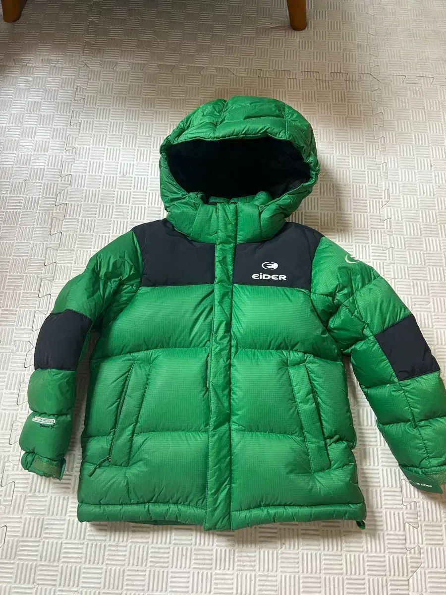 【爆買い，品質保証】 EIDER キッズ ダウン アウター 120サイズ その他