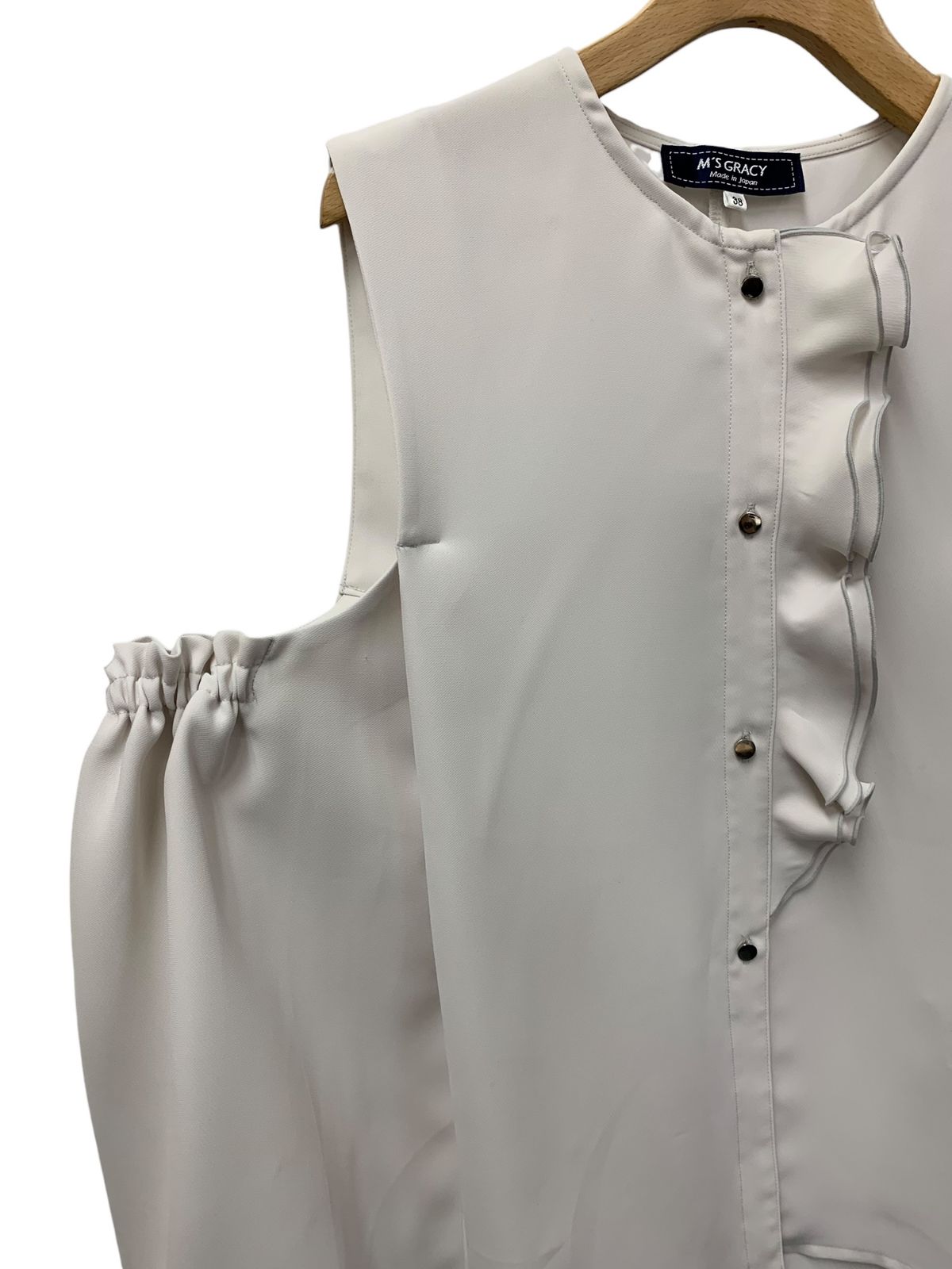 エムズグレイシー 414504 ベスト 38 グレー フリル アシンメトリー エムズグレイシー 414504 ベスト 38 グレー フリル アシンメトリー