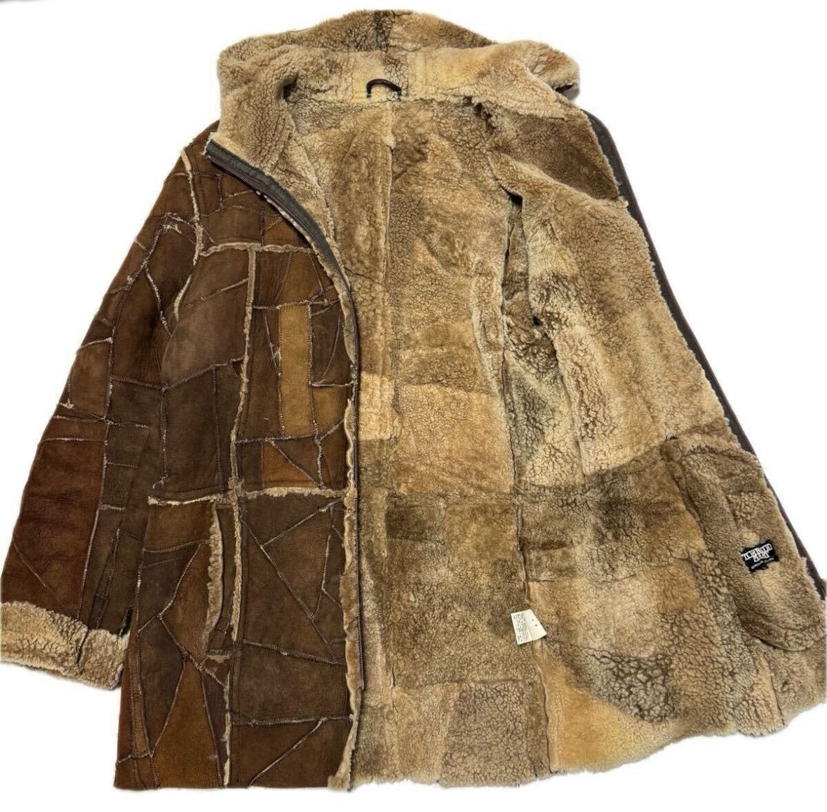 逸品【Tornado Mart トルネードマート 【商品名】羊革 毛皮 ファー