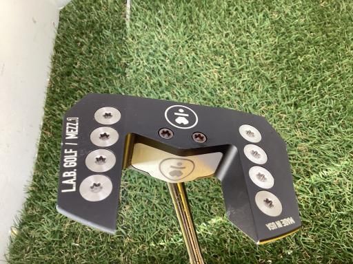 LAB GOLF パター　MEZZ.1 右利き、34インチ中古 L.A.B. GOLF（ラブ・ゴルフ） MEZZ.1 メッツ.1 パター ライ角バランス