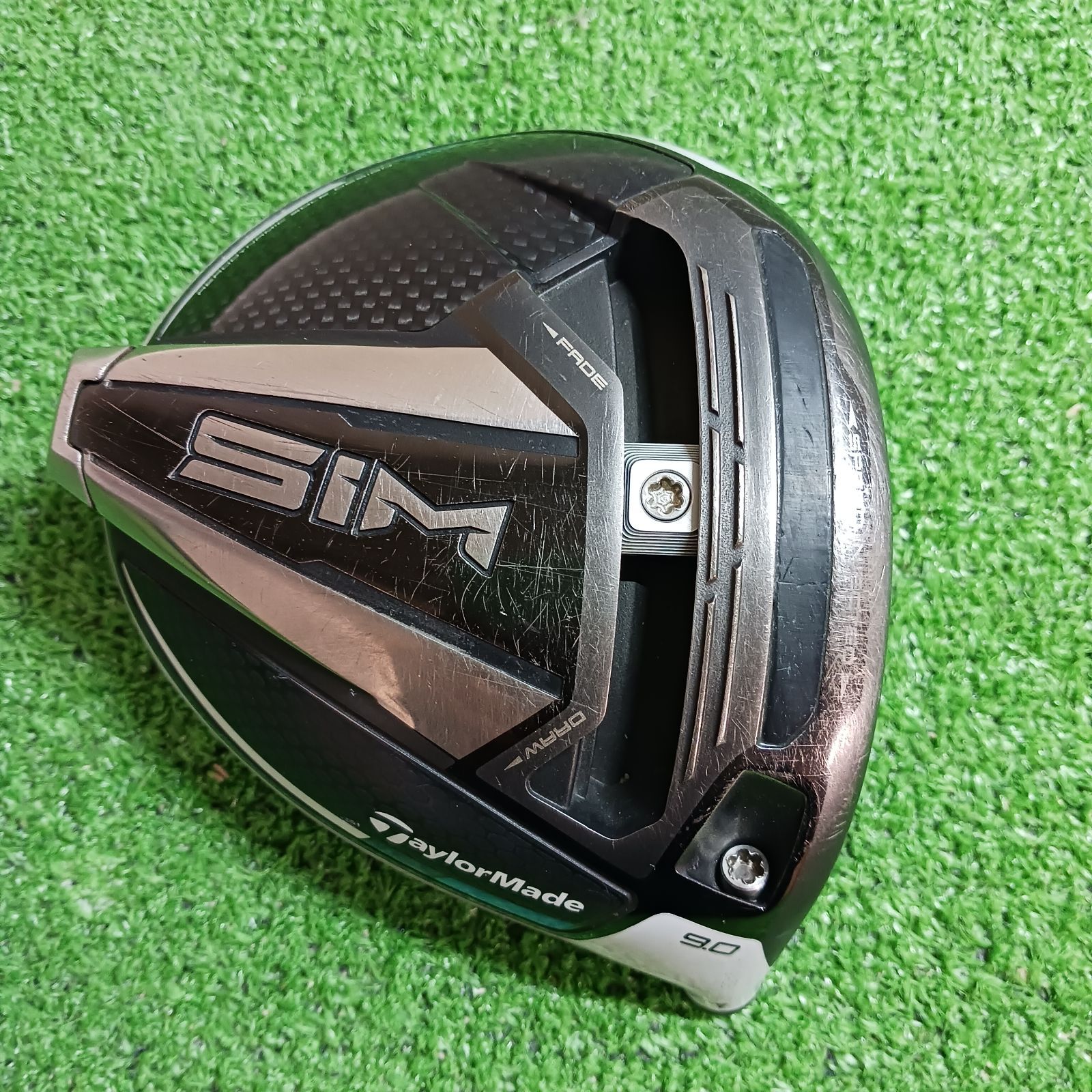 テーラーメイド SIM ドライバー 9°ヘッドのみ【1903】 - メルカリ