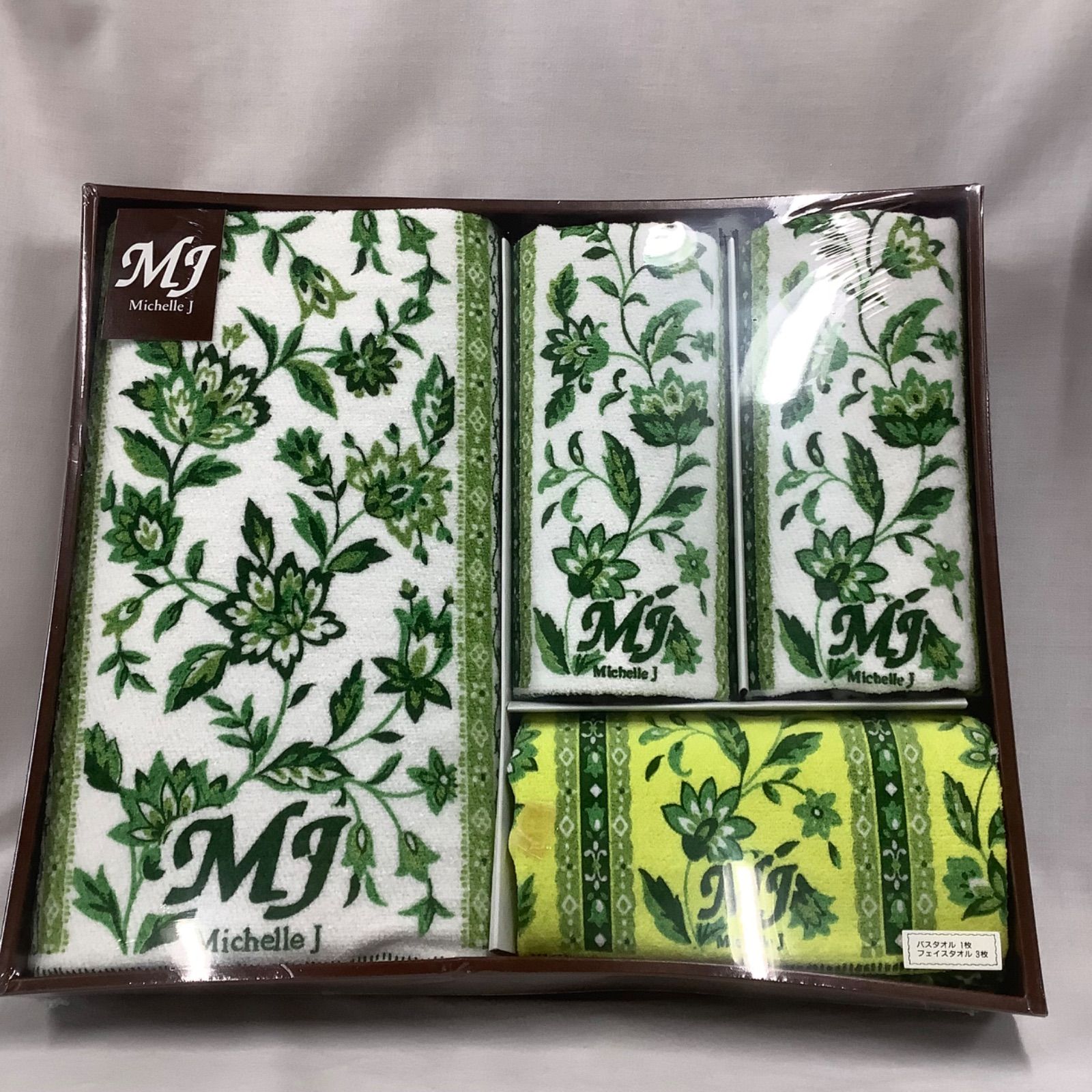 Michelle J タオルセット バスタオル1枚 フェイスタオル3枚 緑の花柄