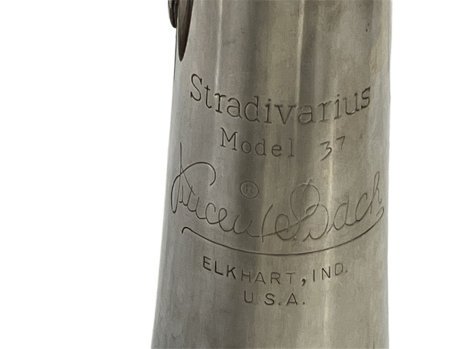 Vincent Bach Stradivarius Model37 ML トランペット 管楽器