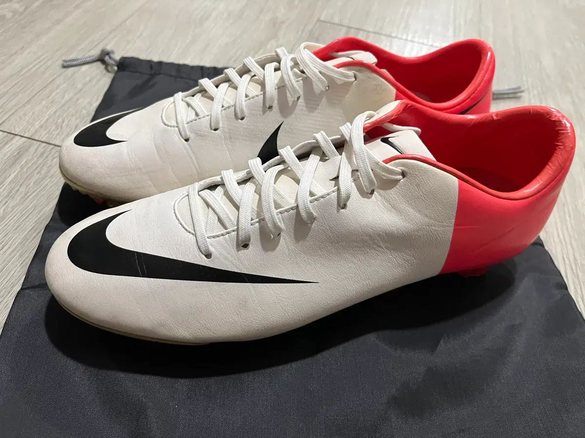 ナイキ マーキュリアル3 FG 270 サッカーシューズ