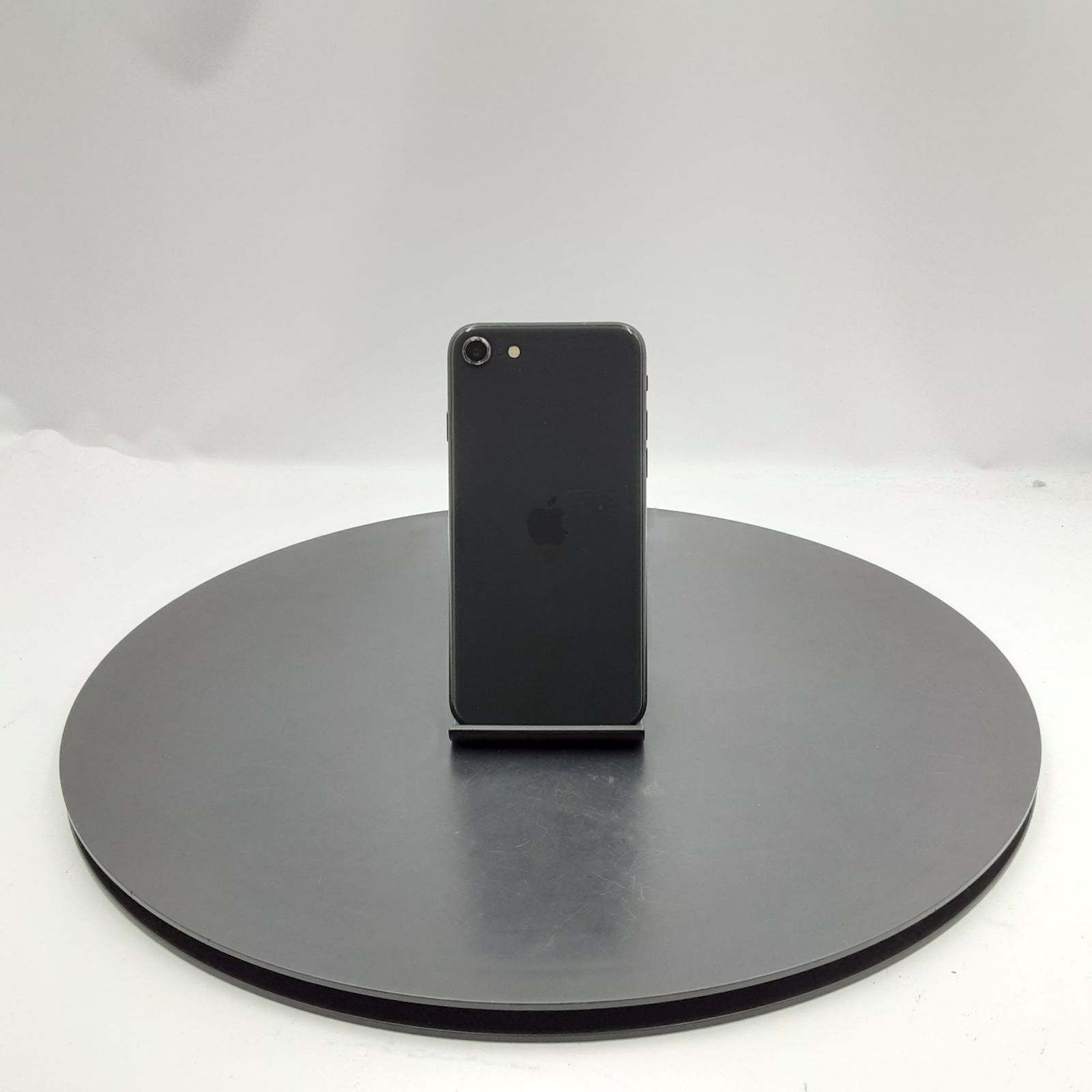 【中古】iPhoneSE64GB ブラック(画面割れあり) ☆液晶割れ/一部動作確認済み☆Apple iPhone SE 第2世代 64GB MHGP3J/A