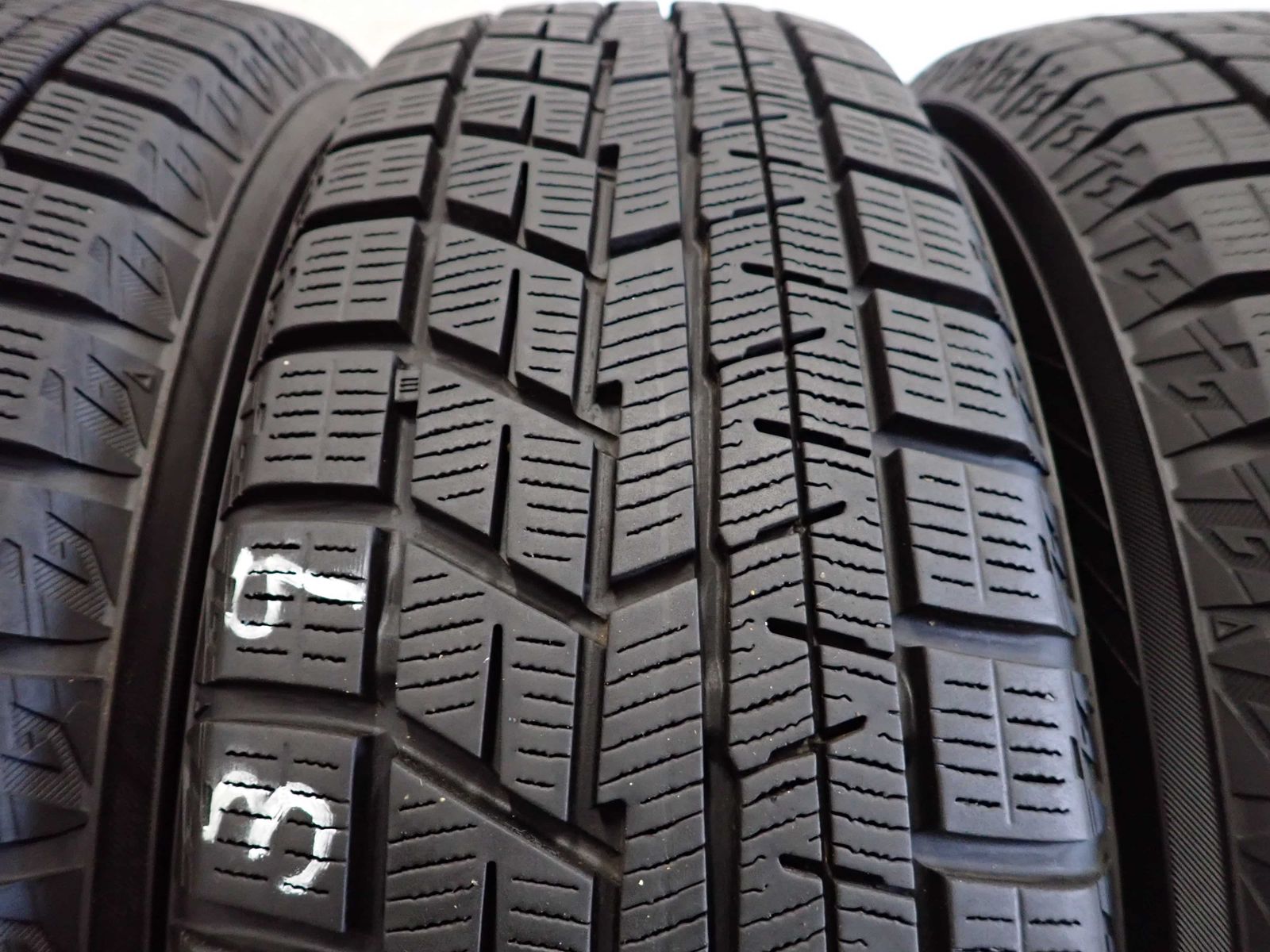 冬4本SET 会社宛 送料無料 175/65R14 82Q ヨコハマ アイスガード IG60