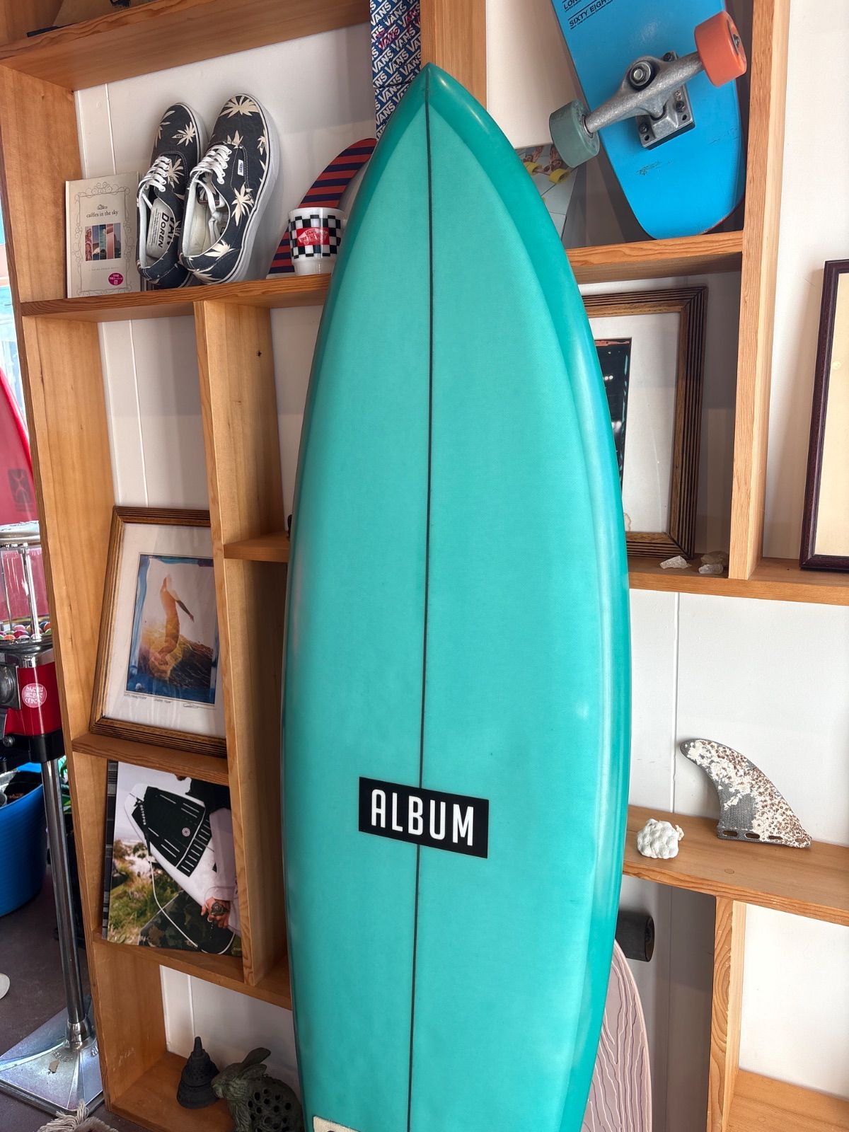 ALBUM SURFBOARDS 5'6”TWINSMANアルバムサーフボード - メルカリ