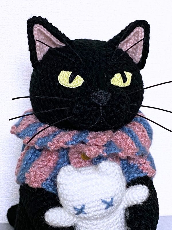 モモ様専用】黒猫さんのあみぐるみ（with friend） - メルカリ