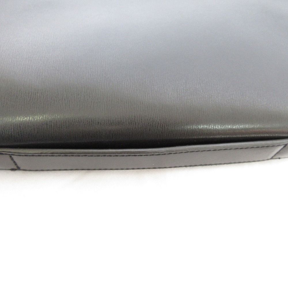 クラッチバッグ