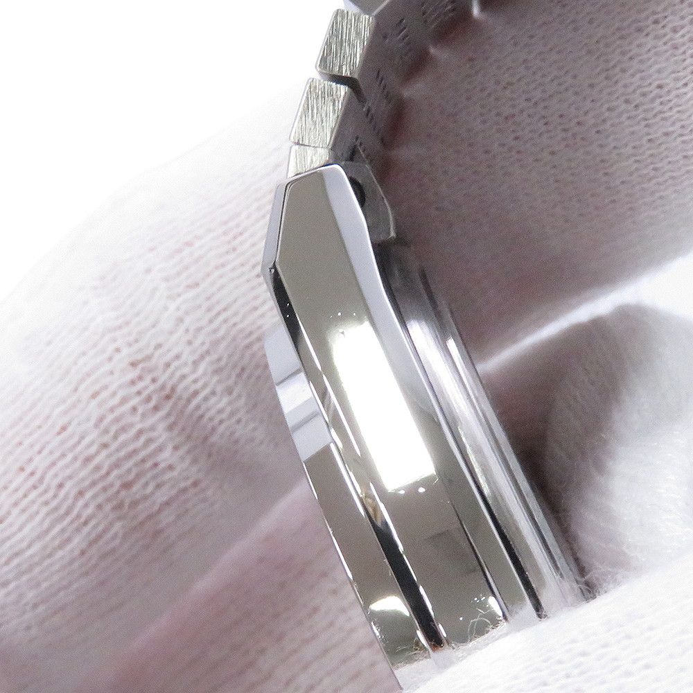 ネイビー文字盤