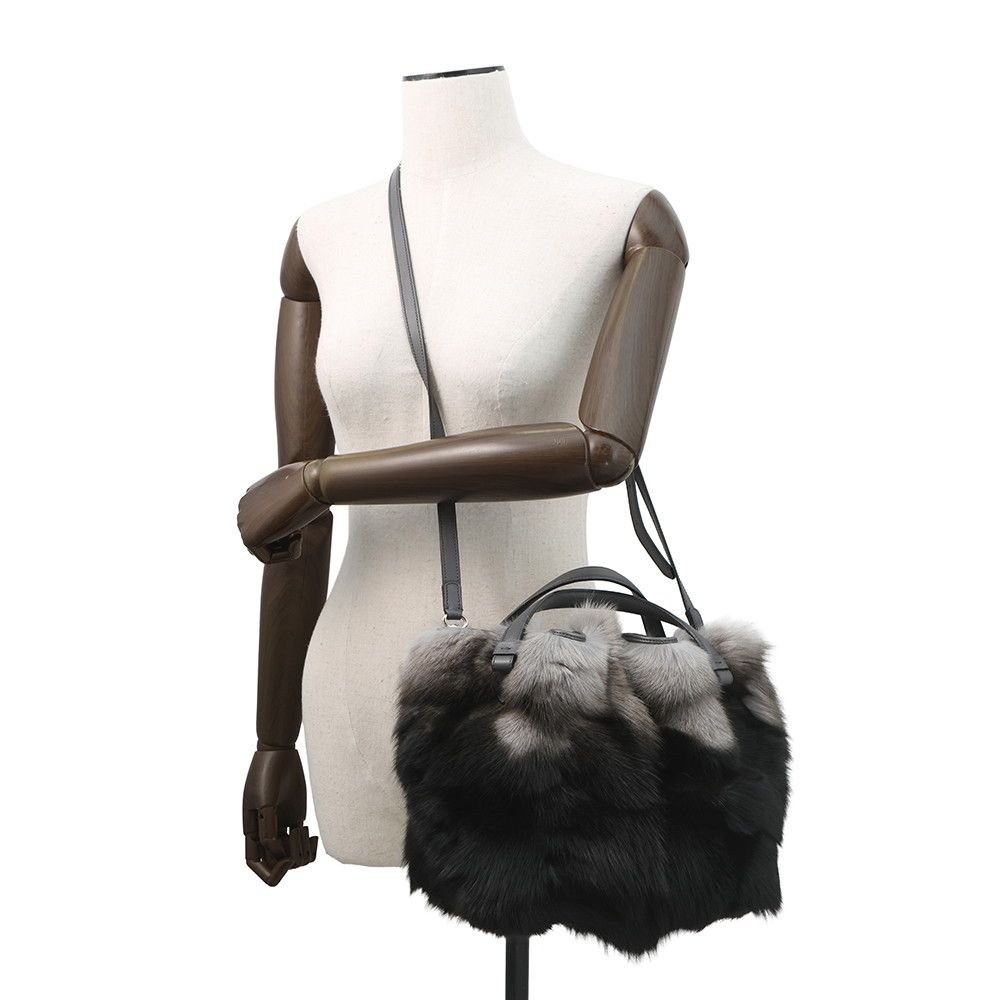 トッズ ハンドバッグ ミンクファー TOD'S 2wayショルダー 黒 - メルカリ