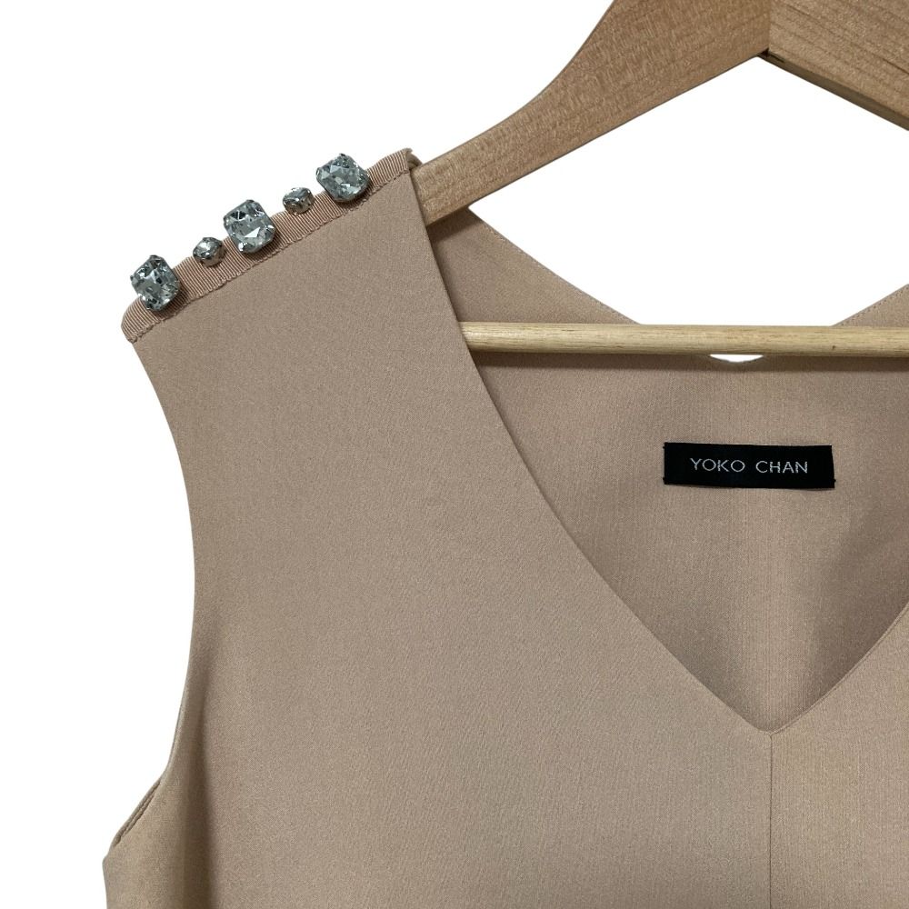 美品 YOKO CHAN ヨーコチャン ノースリーブ ビジュー付き ワンピース 良品 YOKO CHAN ヨーコチャン ビジュー ノースリーブ ミニドレス