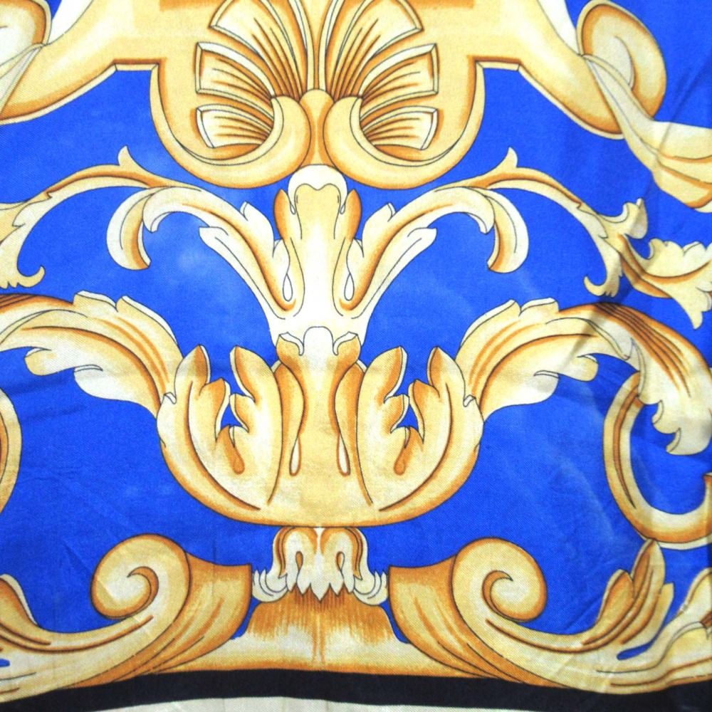 美品 GIANNI VERSACE ジャンニヴェルサーチ バロック柄 長袖 シルク