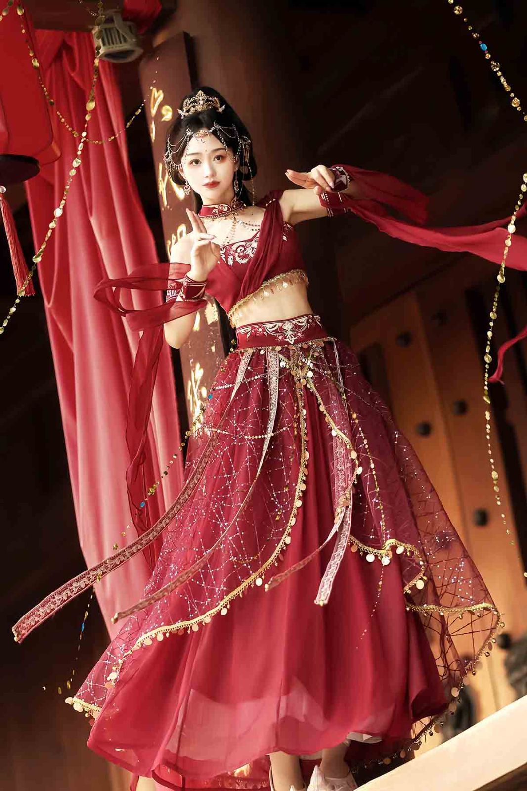 漢服 女 敦煌風 西域風 衣装４点セット 古風 衣装 チャイナ風 中華風 コスプレ 撮影用 舞台衣装 エスニック風 ダンス 演出用 フェミニン ベリーダンス アラビアン ワインレッド