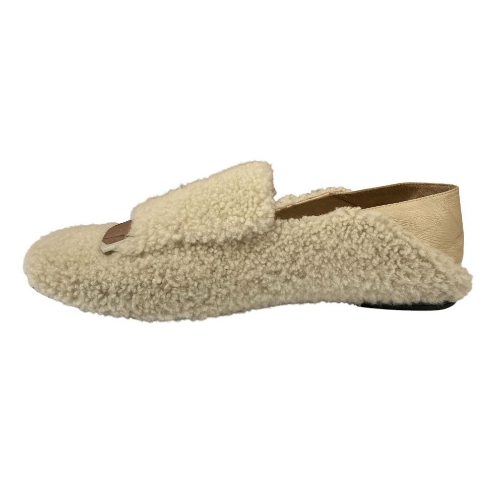 【美品】セルジオロッシ　ロゴプレート　2way ムートン　バブーシュ Sergio Rossiのフリマアイテム一覧 【美品】セルジオロッシ ロゴ