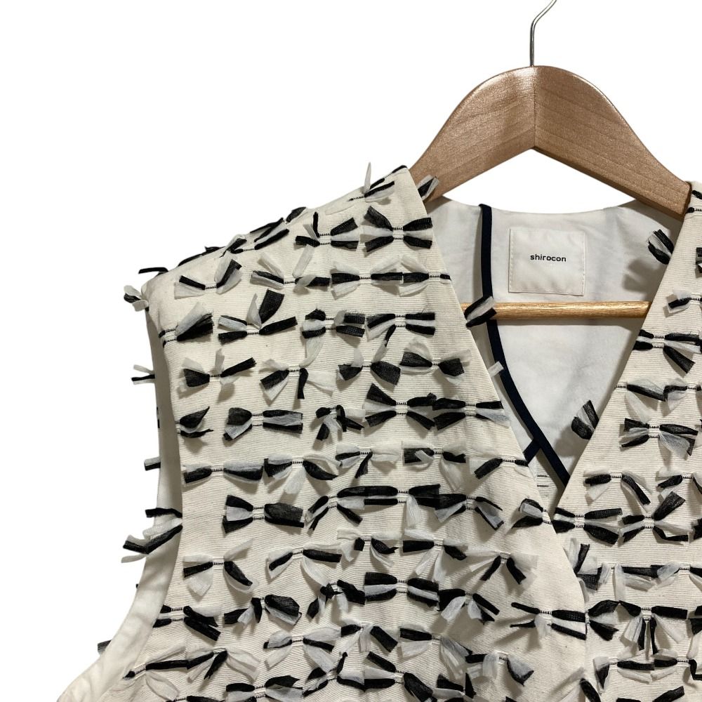 良品 23SS shirocon シロコン ヨリ ミニリボンショートジレ ベスト